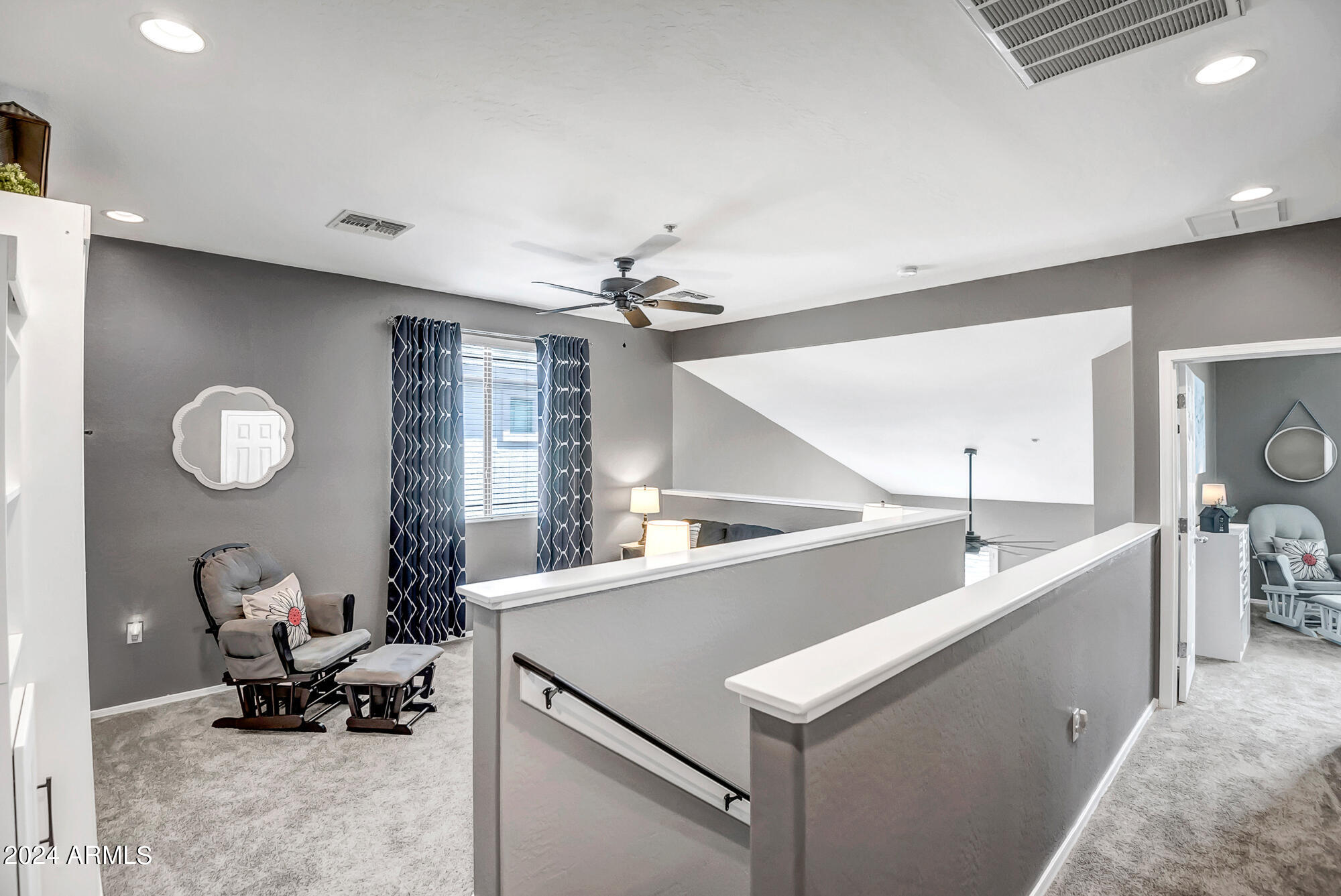 42424 N GAVILAN PEAK Parkway 36102