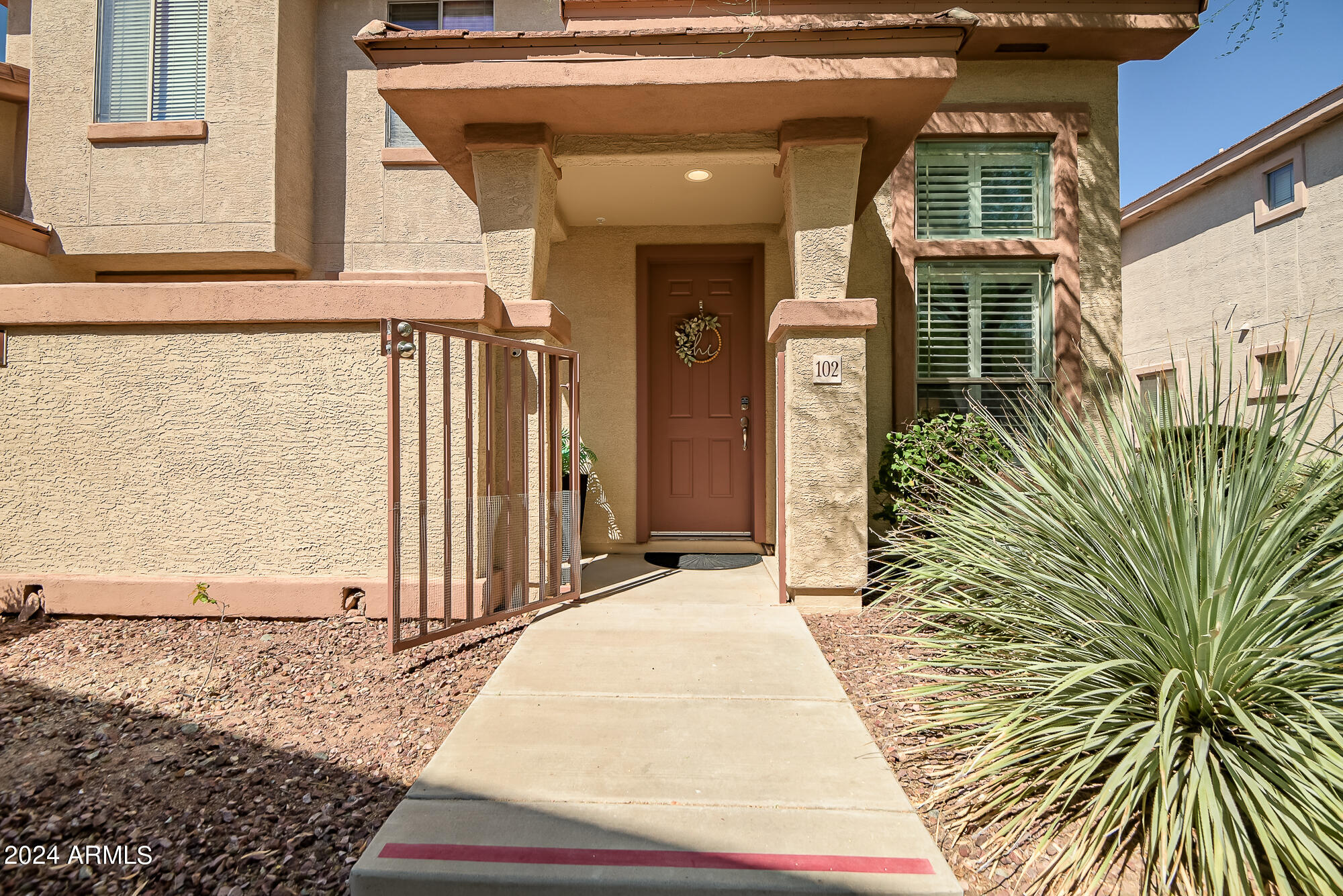 42424 N GAVILAN PEAK Parkway 36102