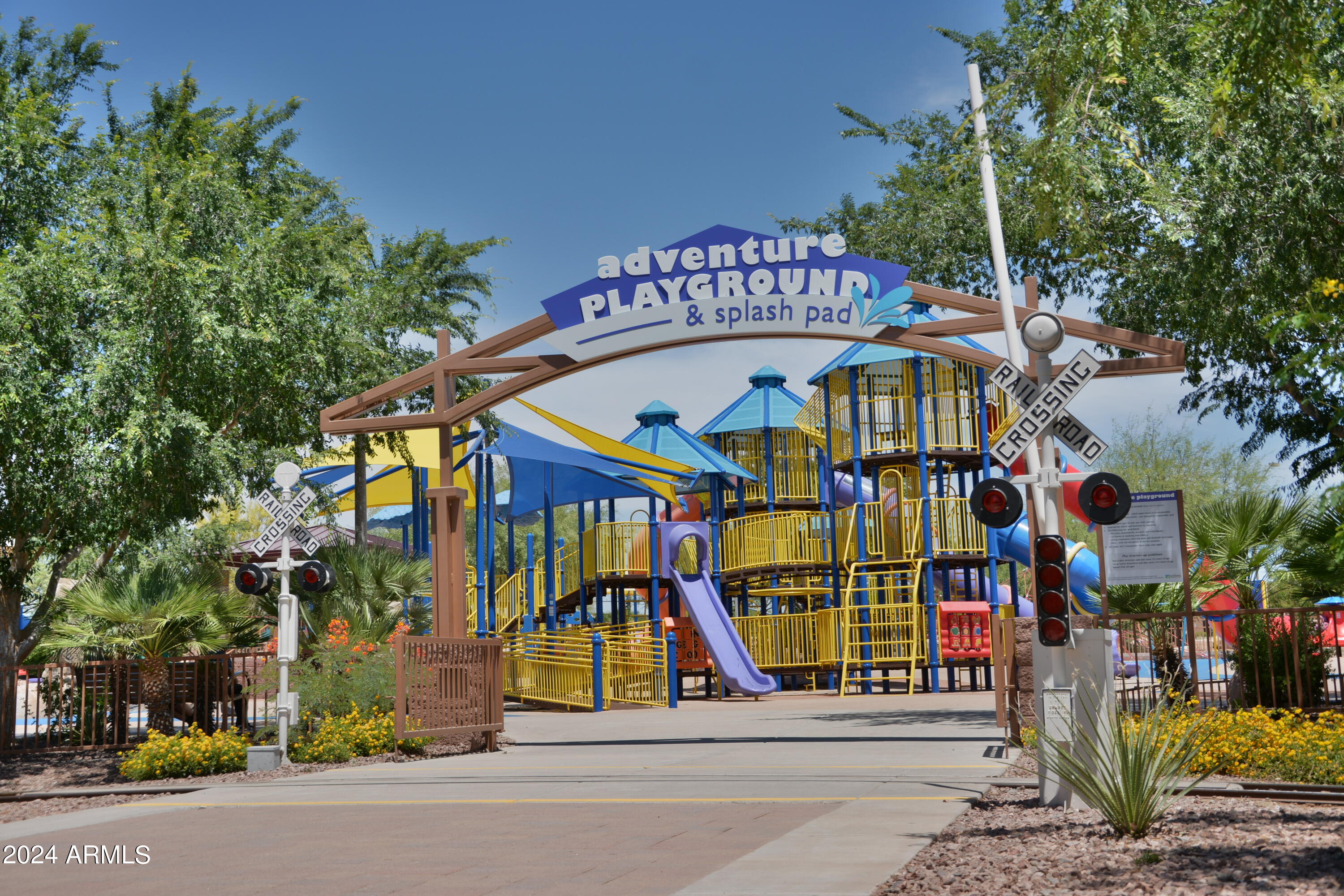 42424 N GAVILAN PEAK Parkway 36102