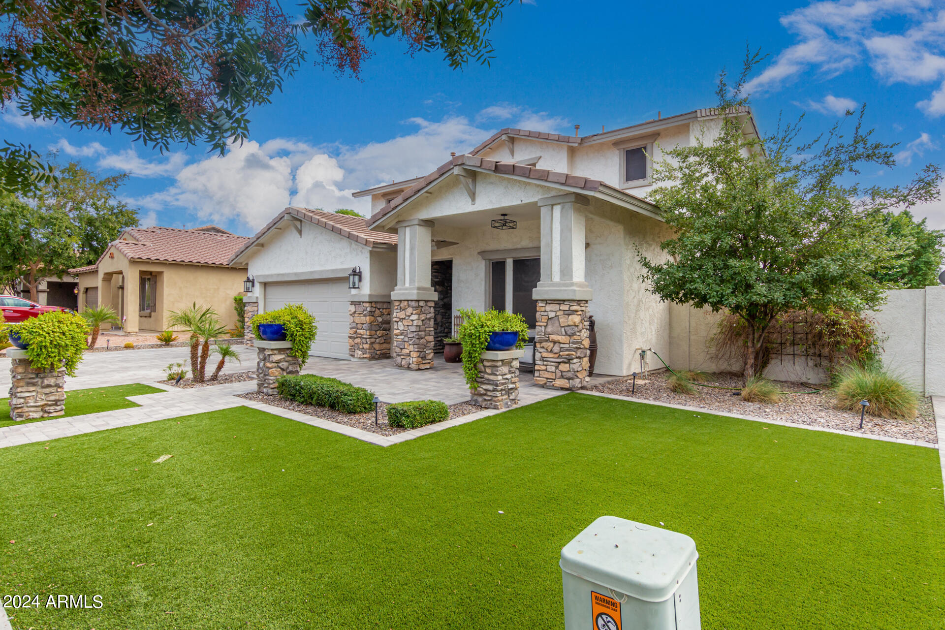 1253 E Apricot Lane