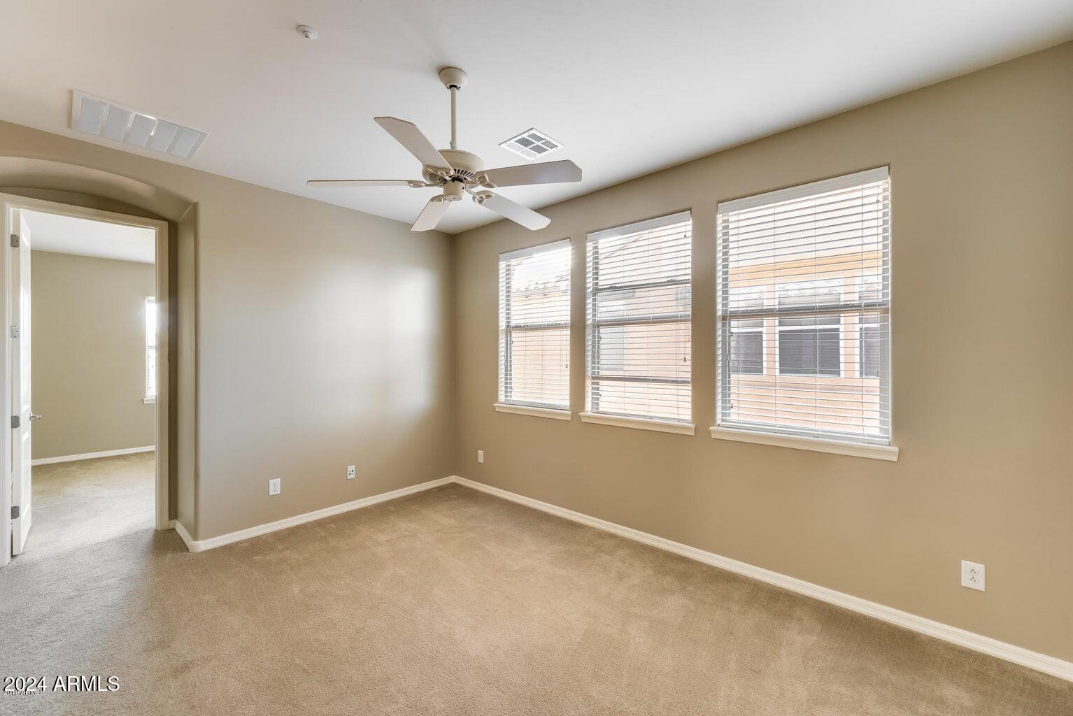 9302 E HORSESHOE BEND Drive