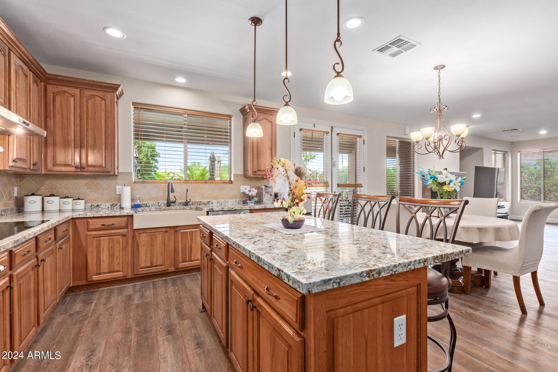 11252 E STANTON Avenue