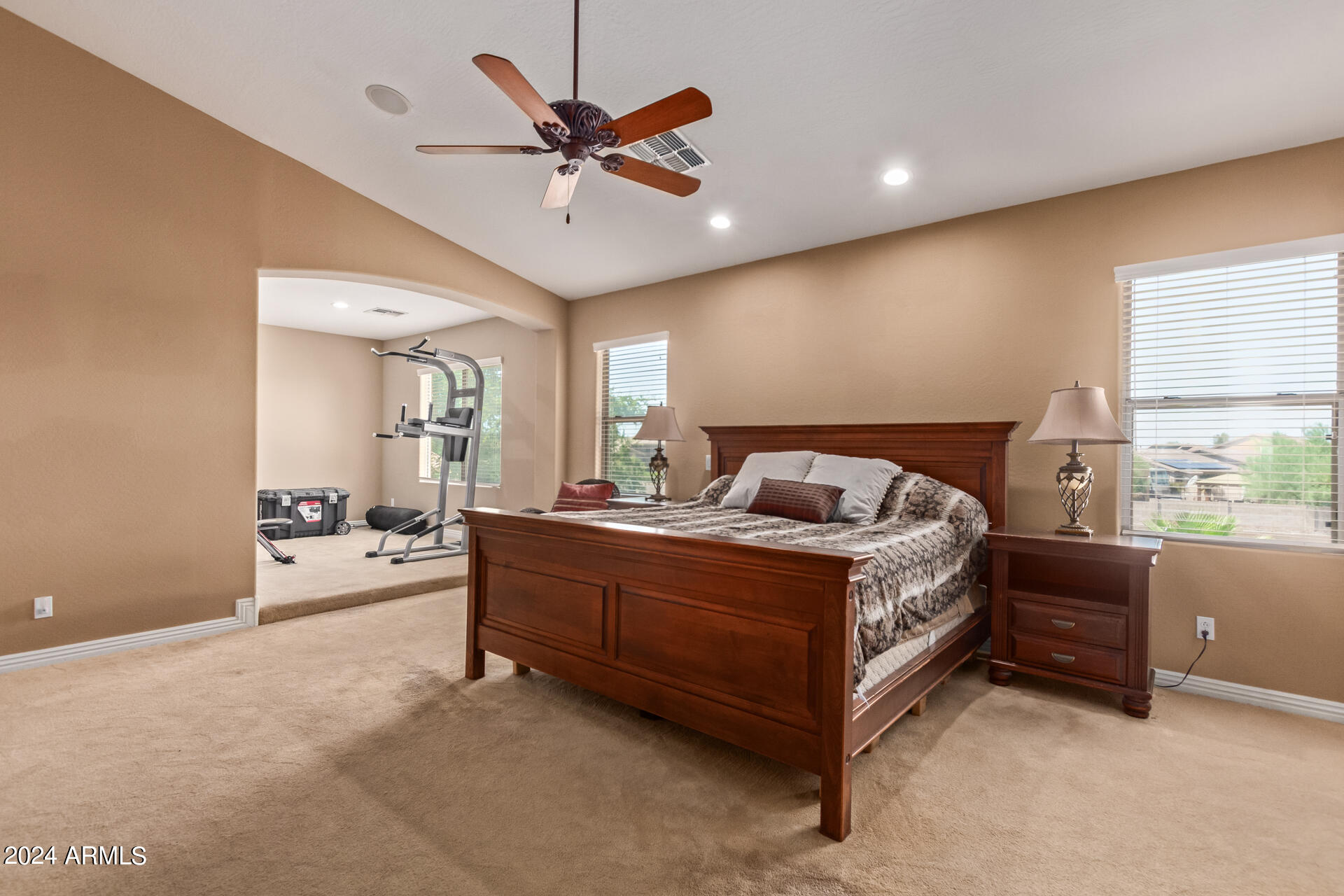 11252 E STANTON Avenue