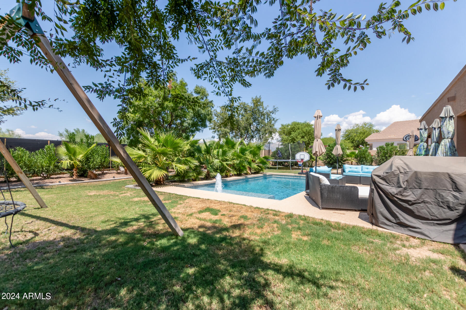 11252 E STANTON Avenue