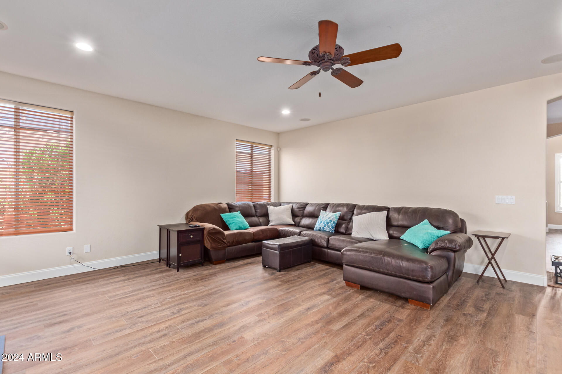 11252 E STANTON Avenue