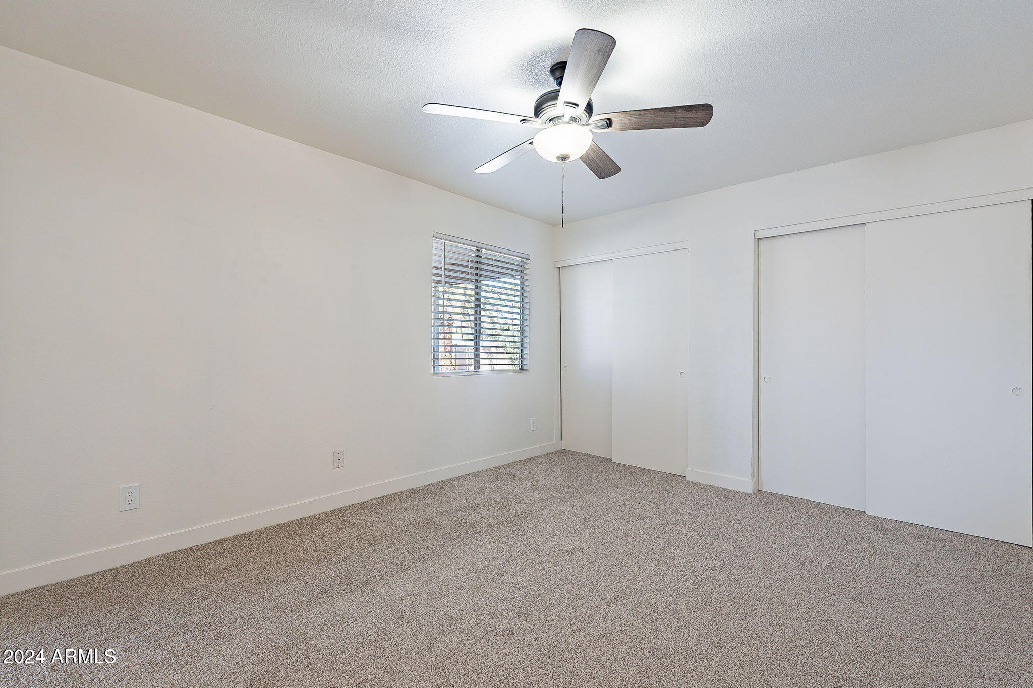 1506 E STEPHENS Drive