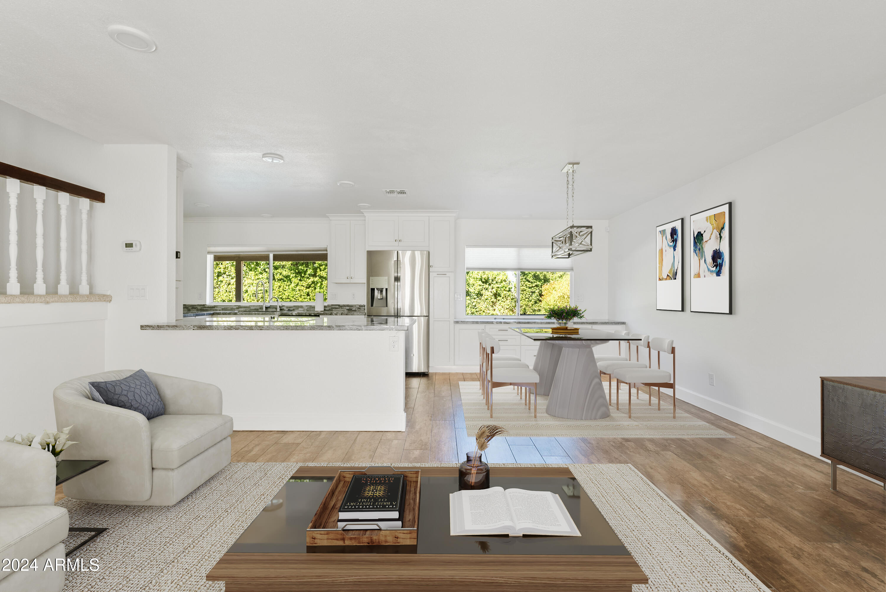 2544 W KNOWLES Avenue