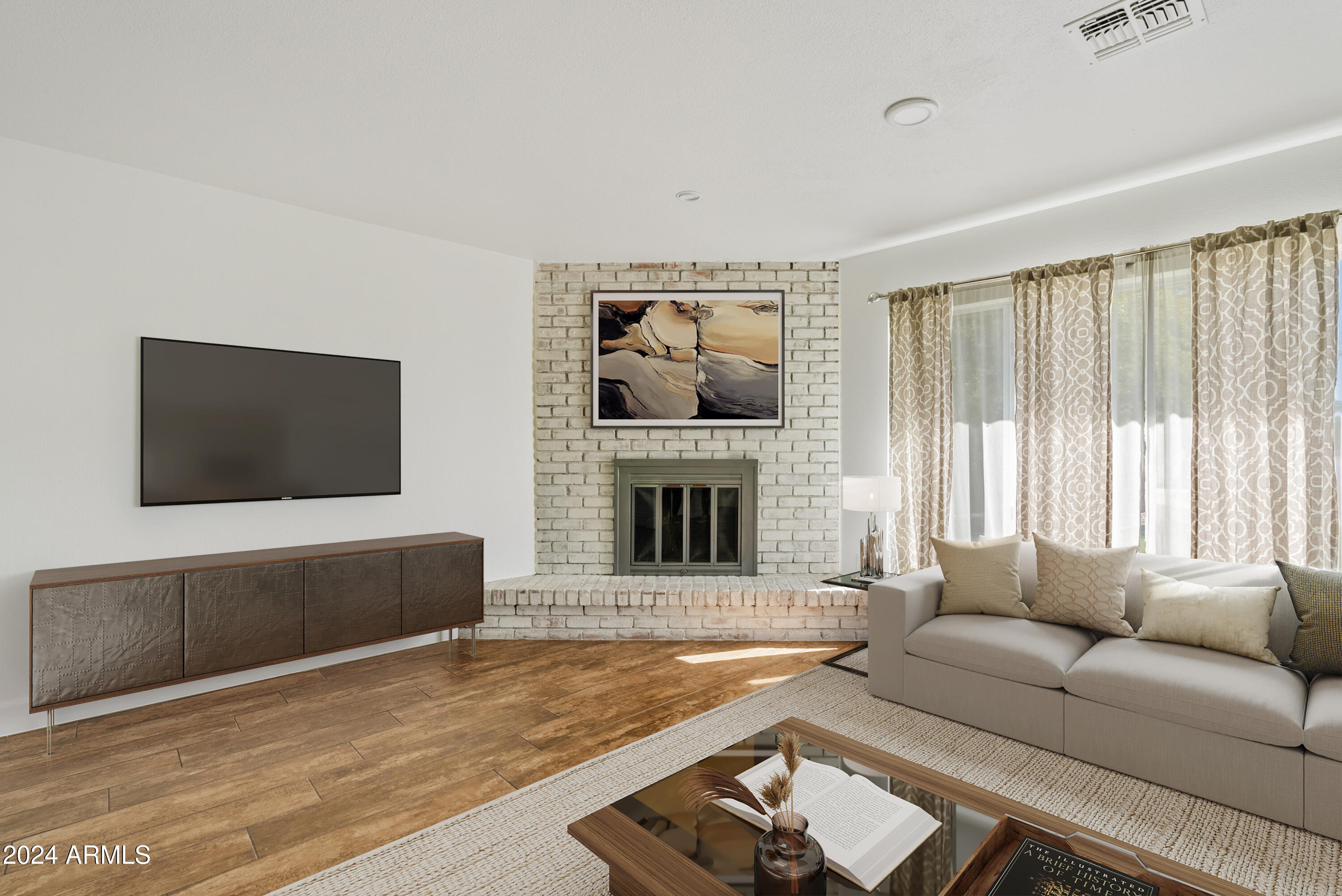 2544 W KNOWLES Avenue