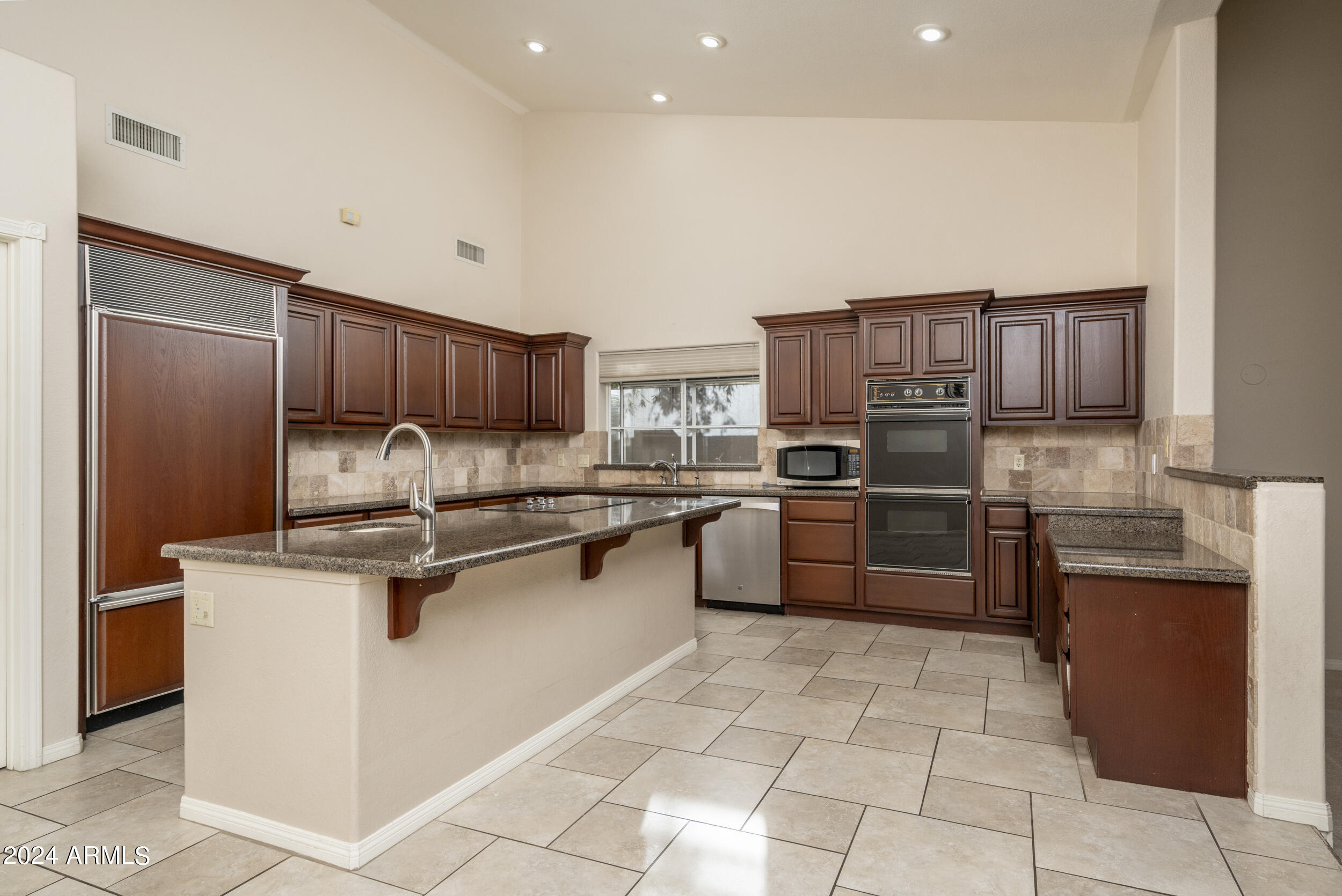 6232 E MONTE CRISTO Avenue