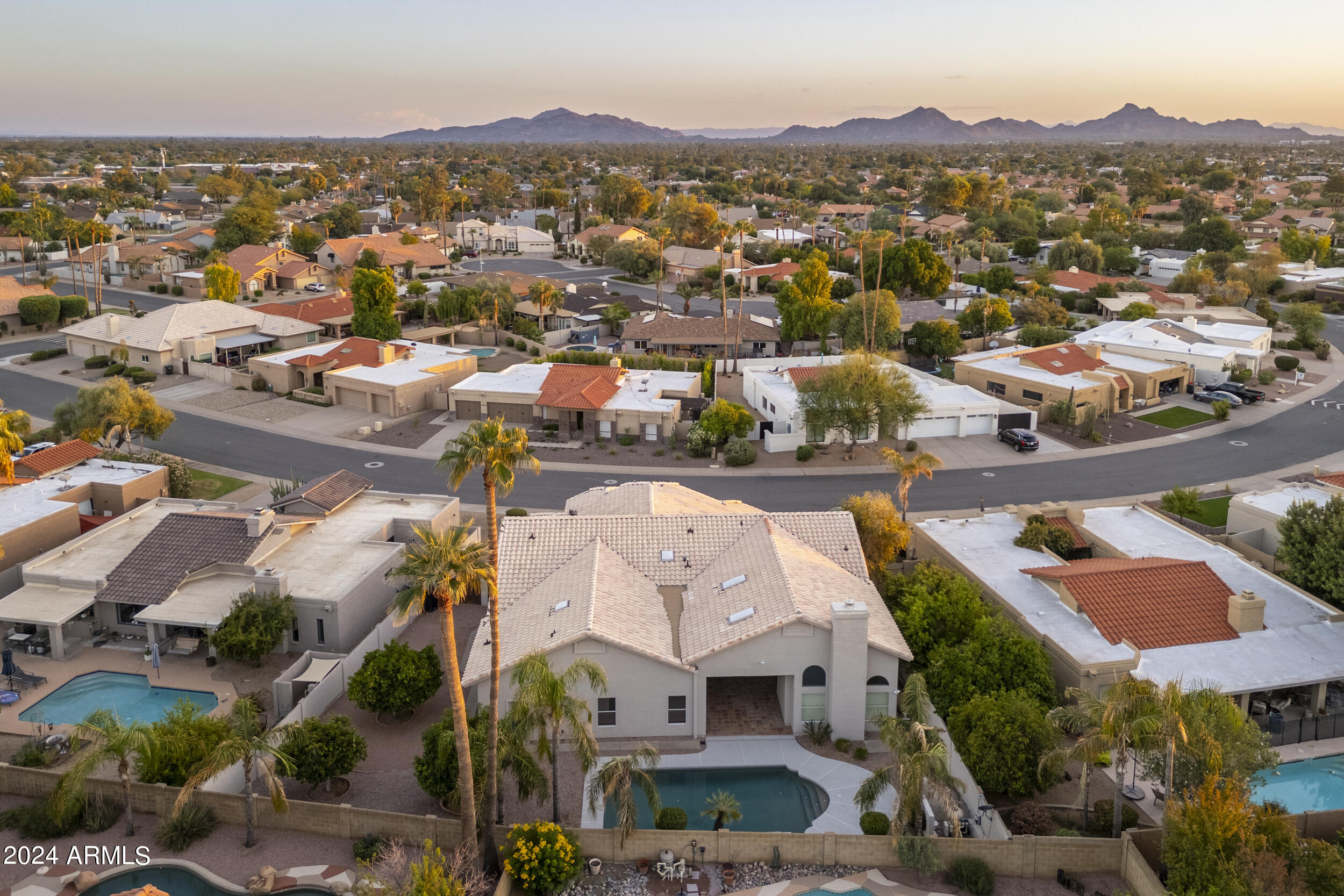 6232 E MONTE CRISTO Avenue