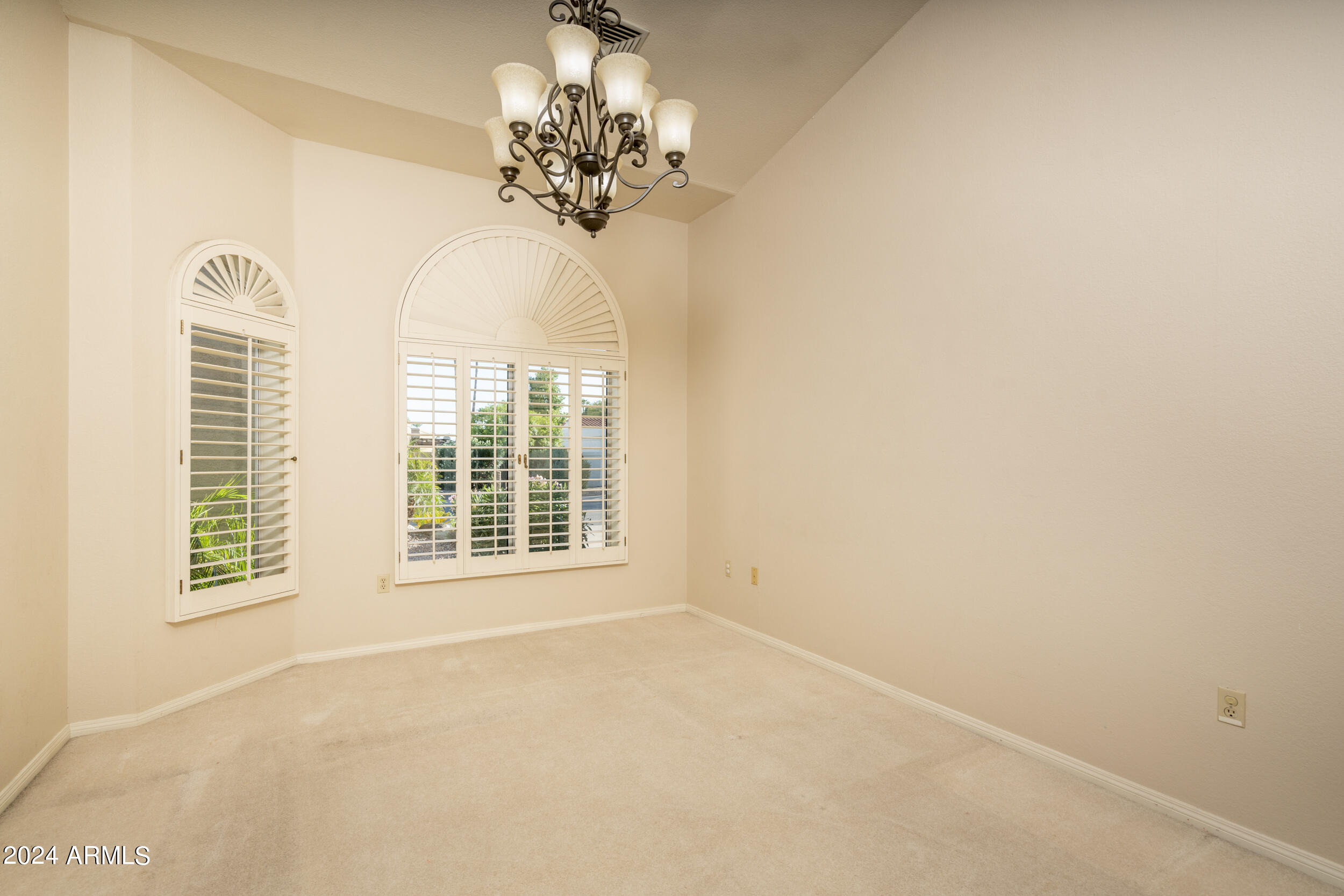 6232 E MONTE CRISTO Avenue