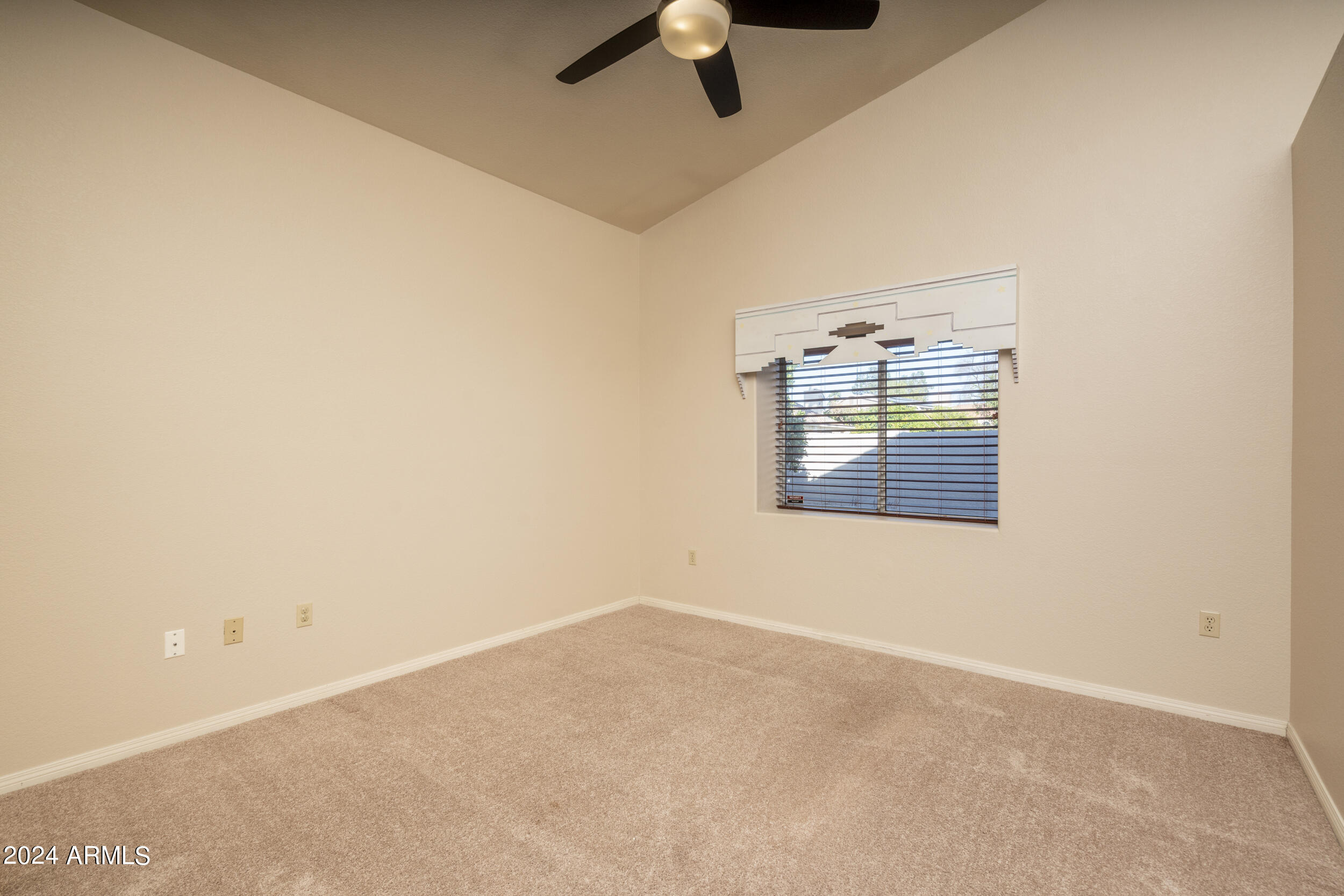 6232 E MONTE CRISTO Avenue