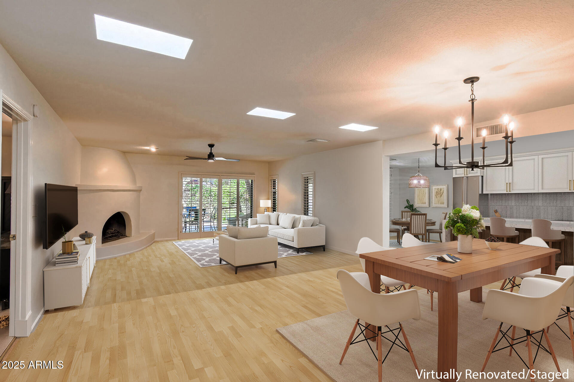 8230 E VIA DE LA ESCUELA