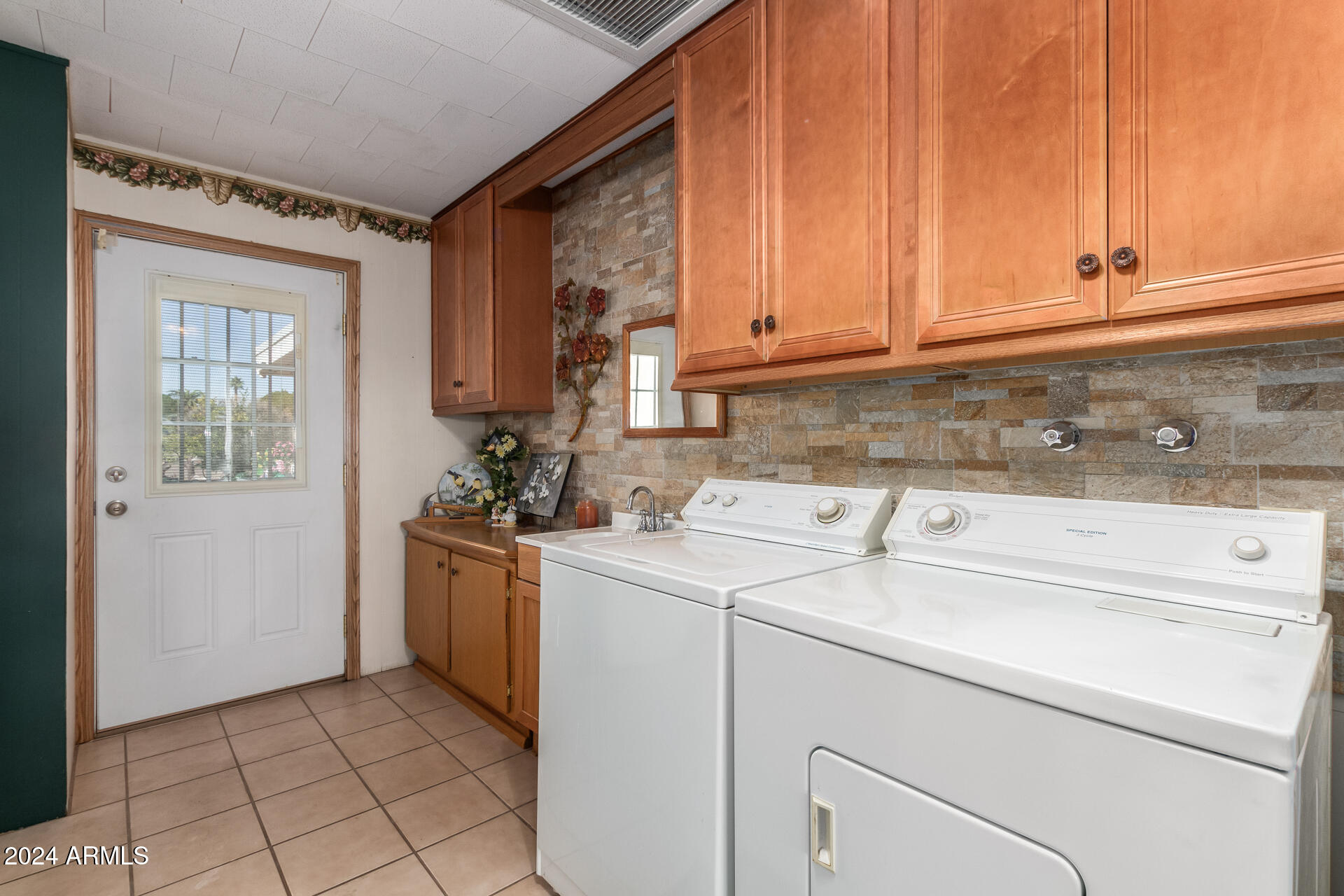 14206 N BAYWOOD Court