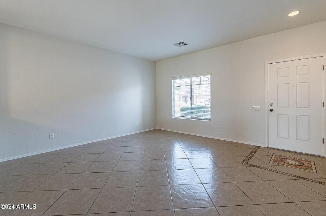 9422 W MONTE VISTA Road