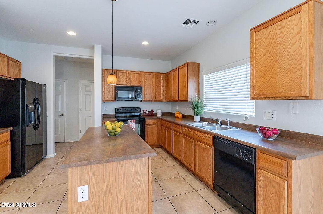 9422 W MONTE VISTA Road