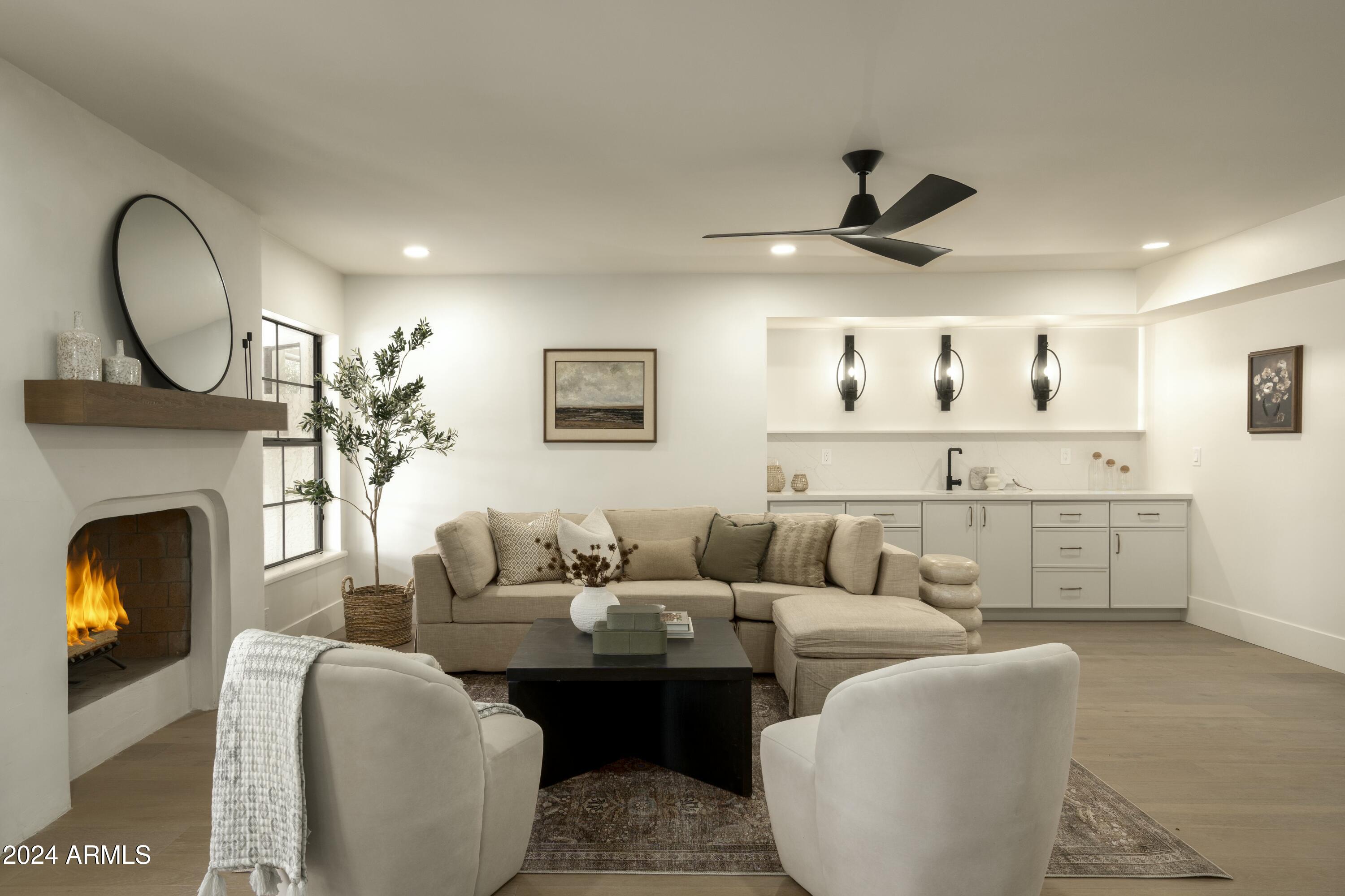 9862 E SAN SALVADOR Drive