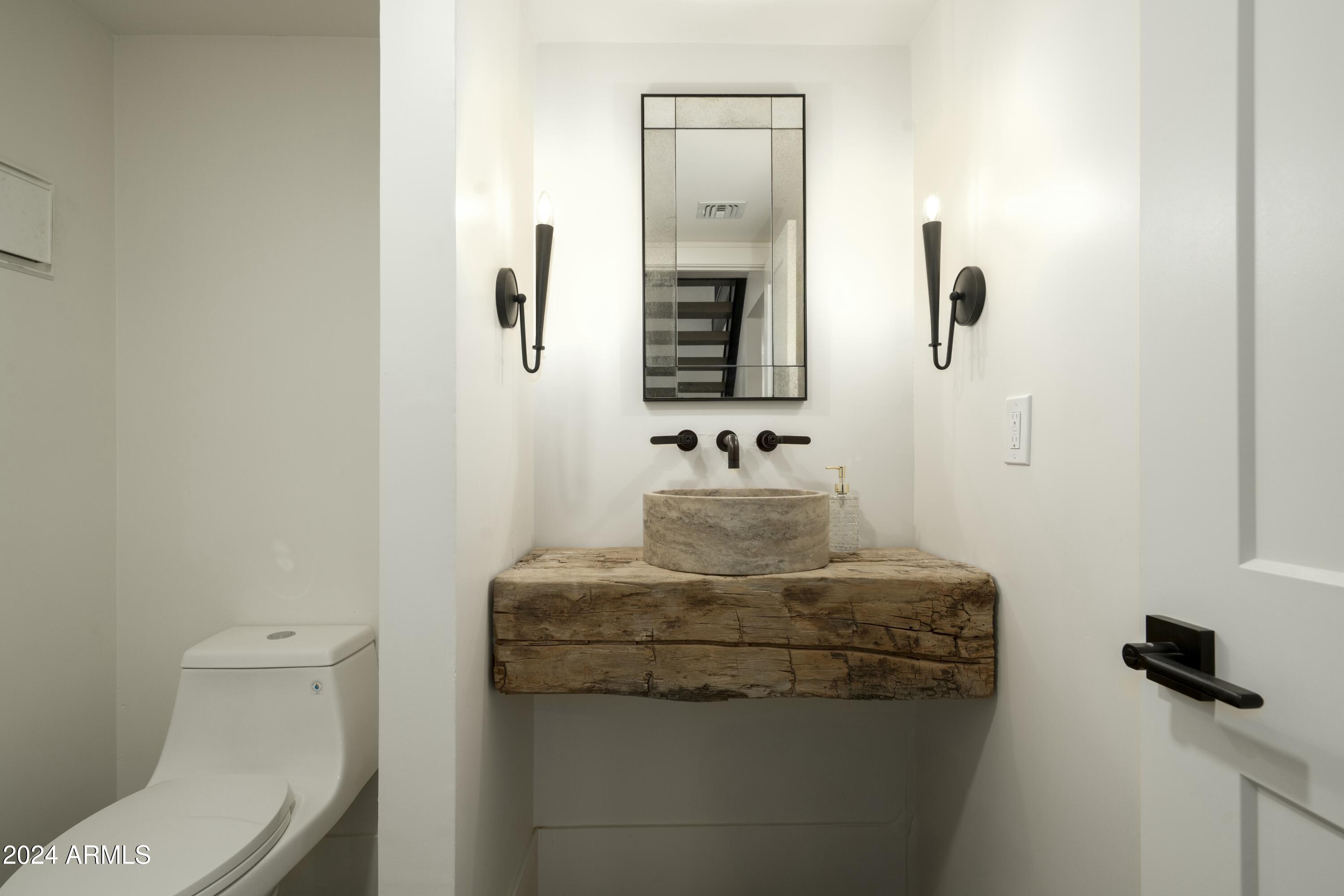 9862 E SAN SALVADOR Drive