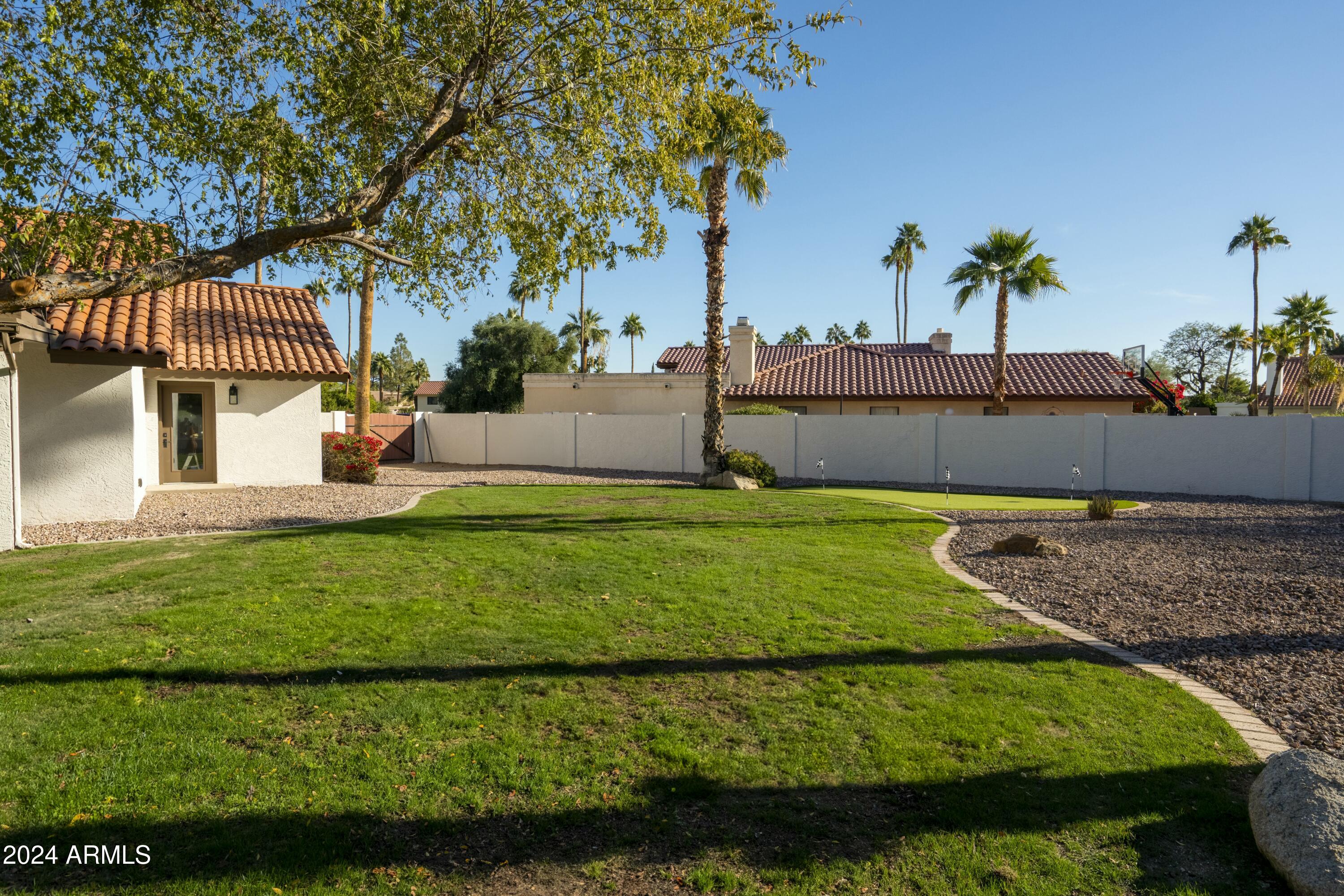 9862 E SAN SALVADOR Drive