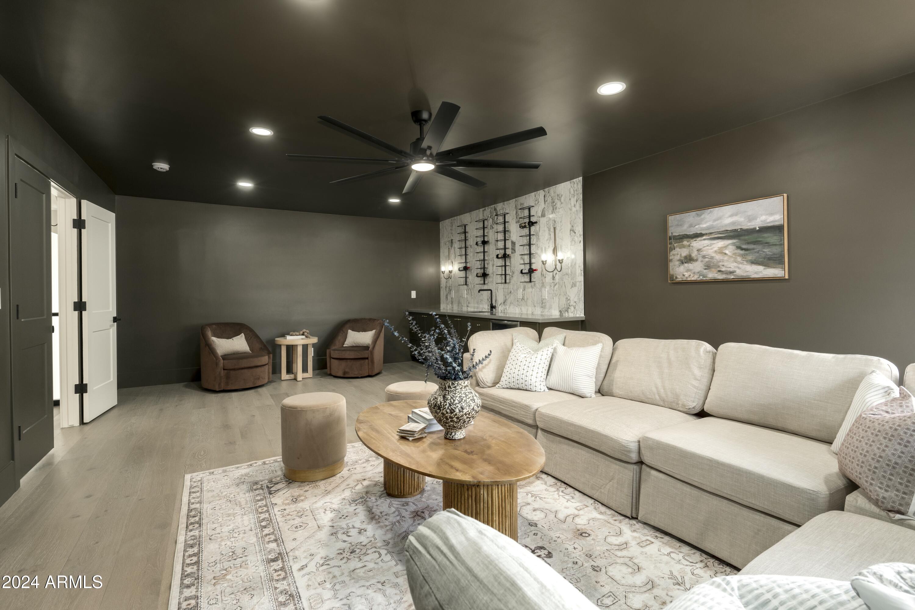 9862 E SAN SALVADOR Drive