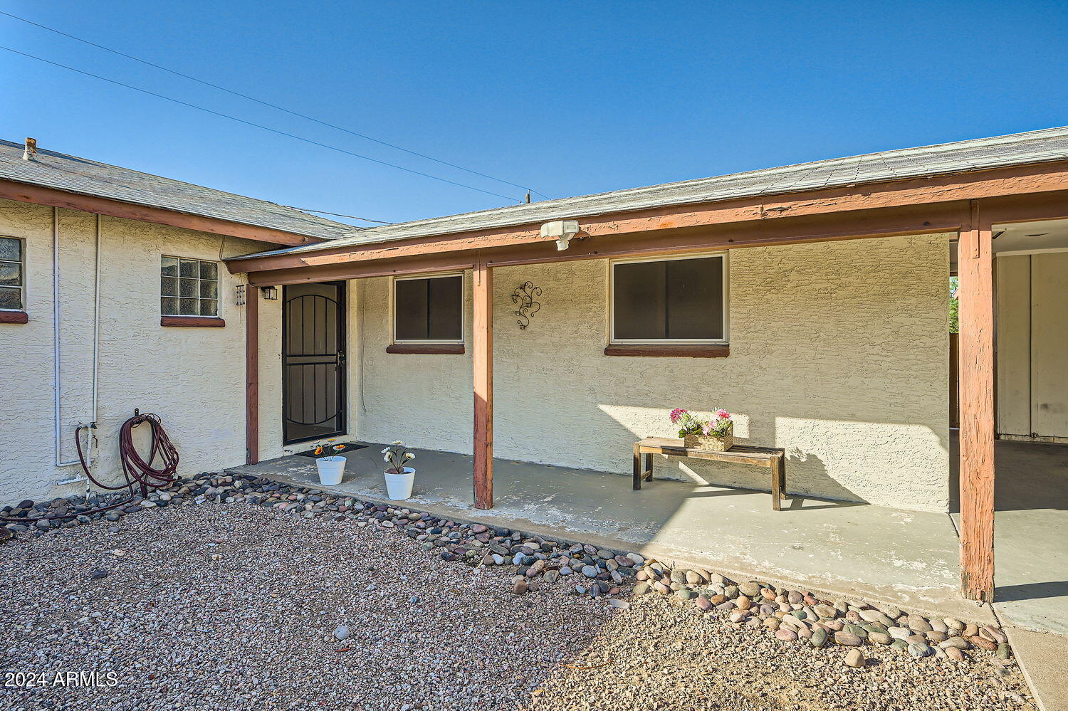 3402 E Carol Circle