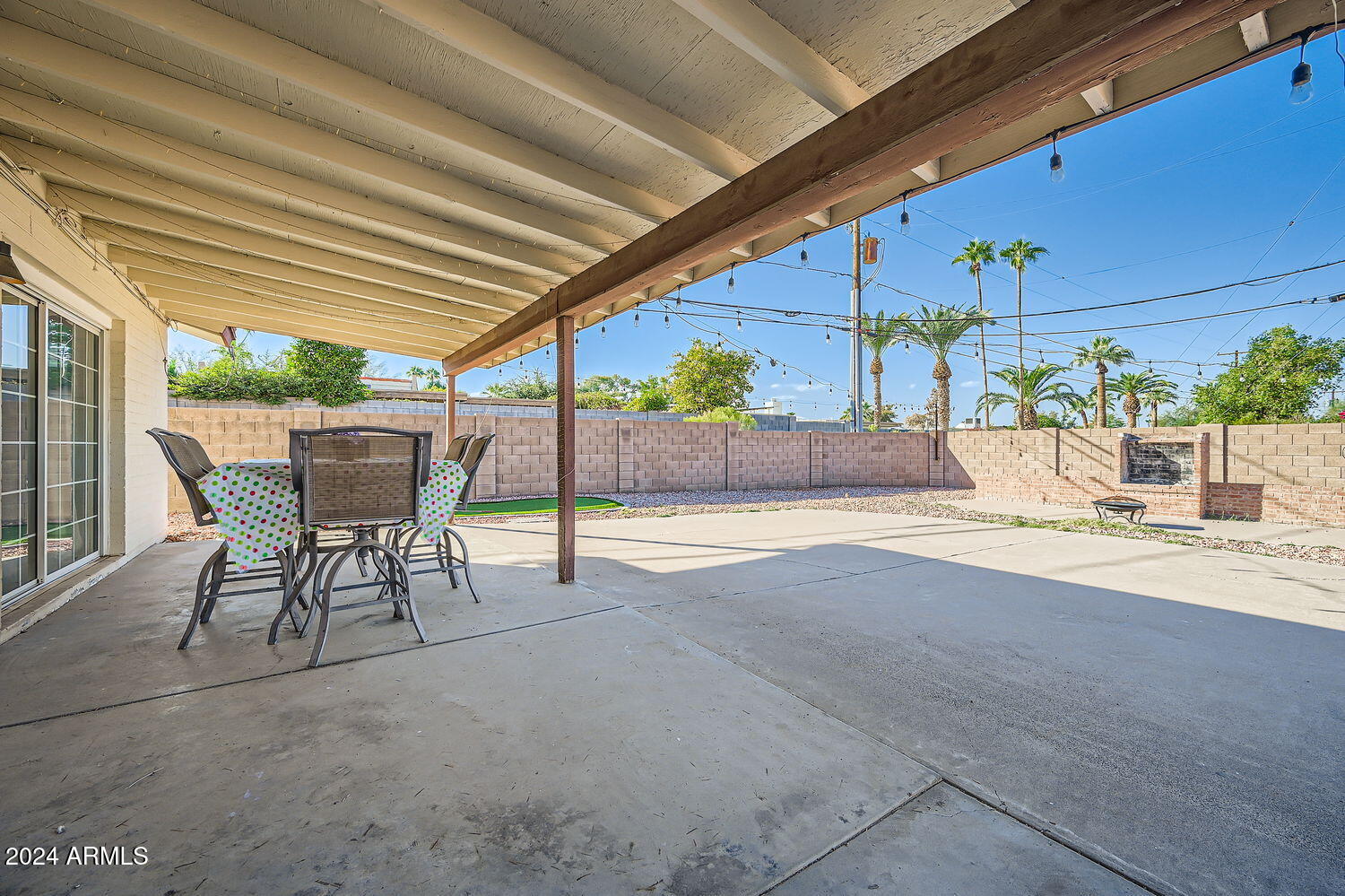 3402 E Carol Circle
