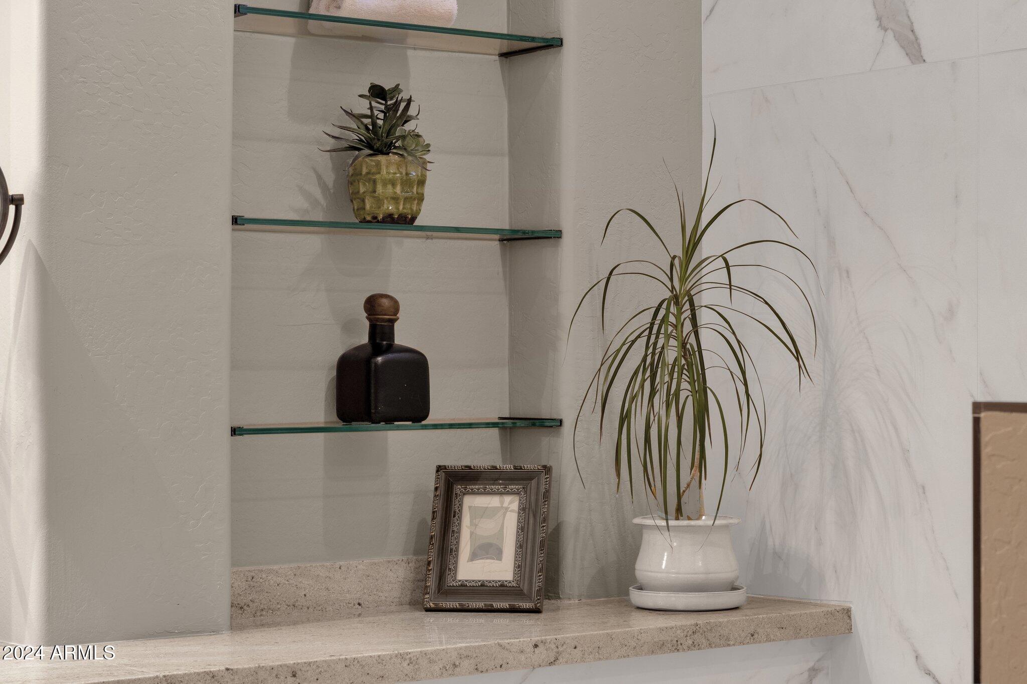 2374 W WEATHERBY Way