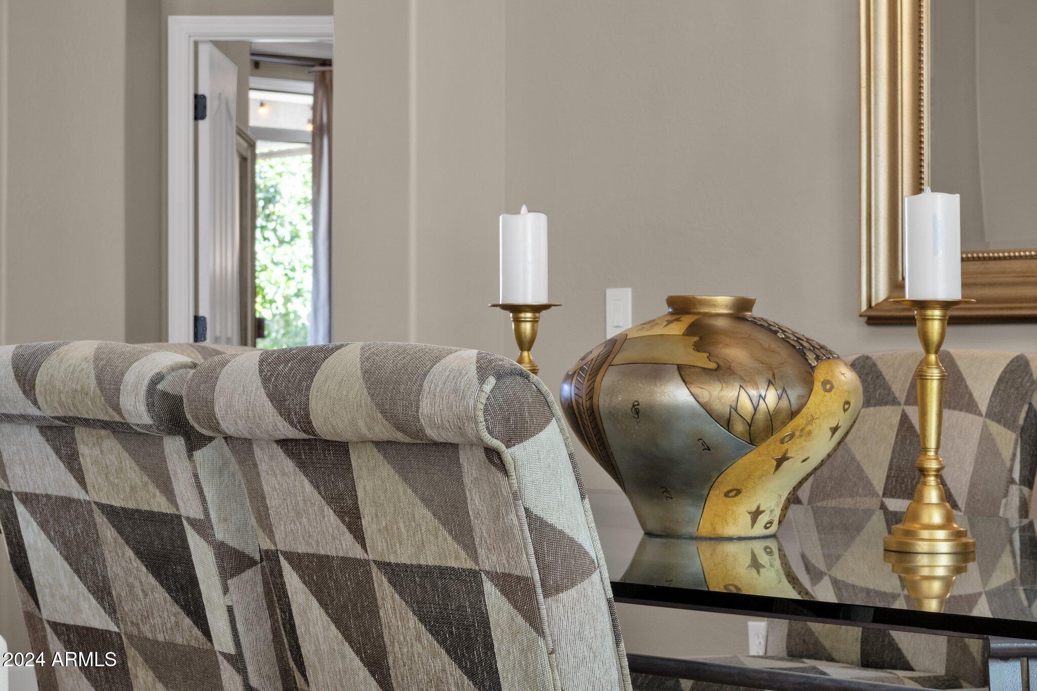 2374 W WEATHERBY Way