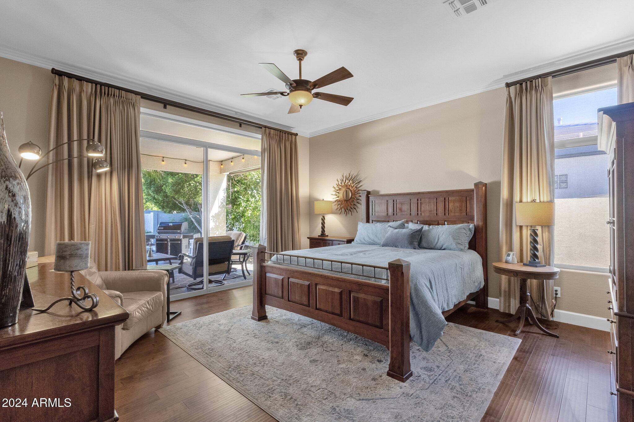 2374 W WEATHERBY Way