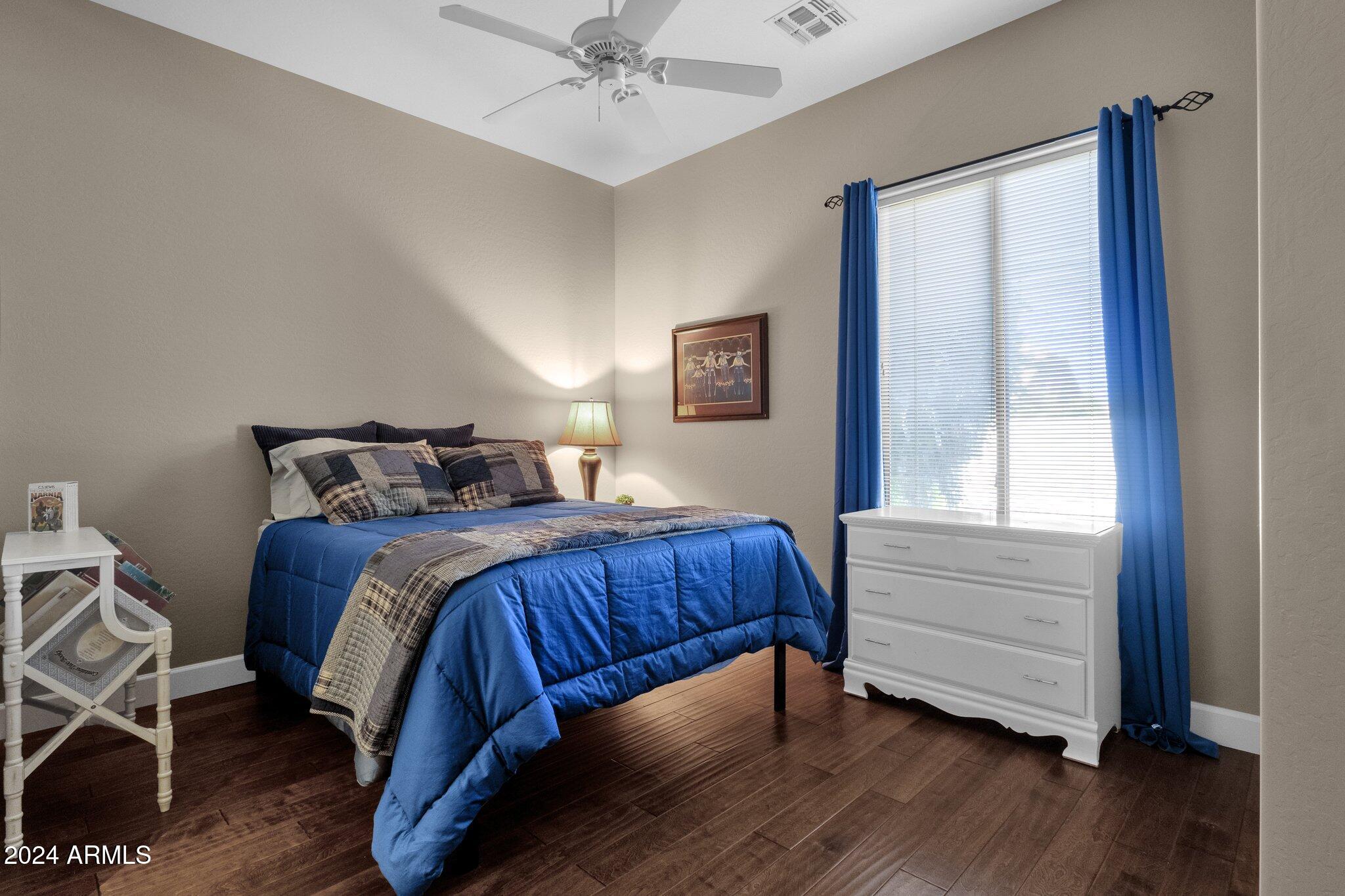 2374 W WEATHERBY Way