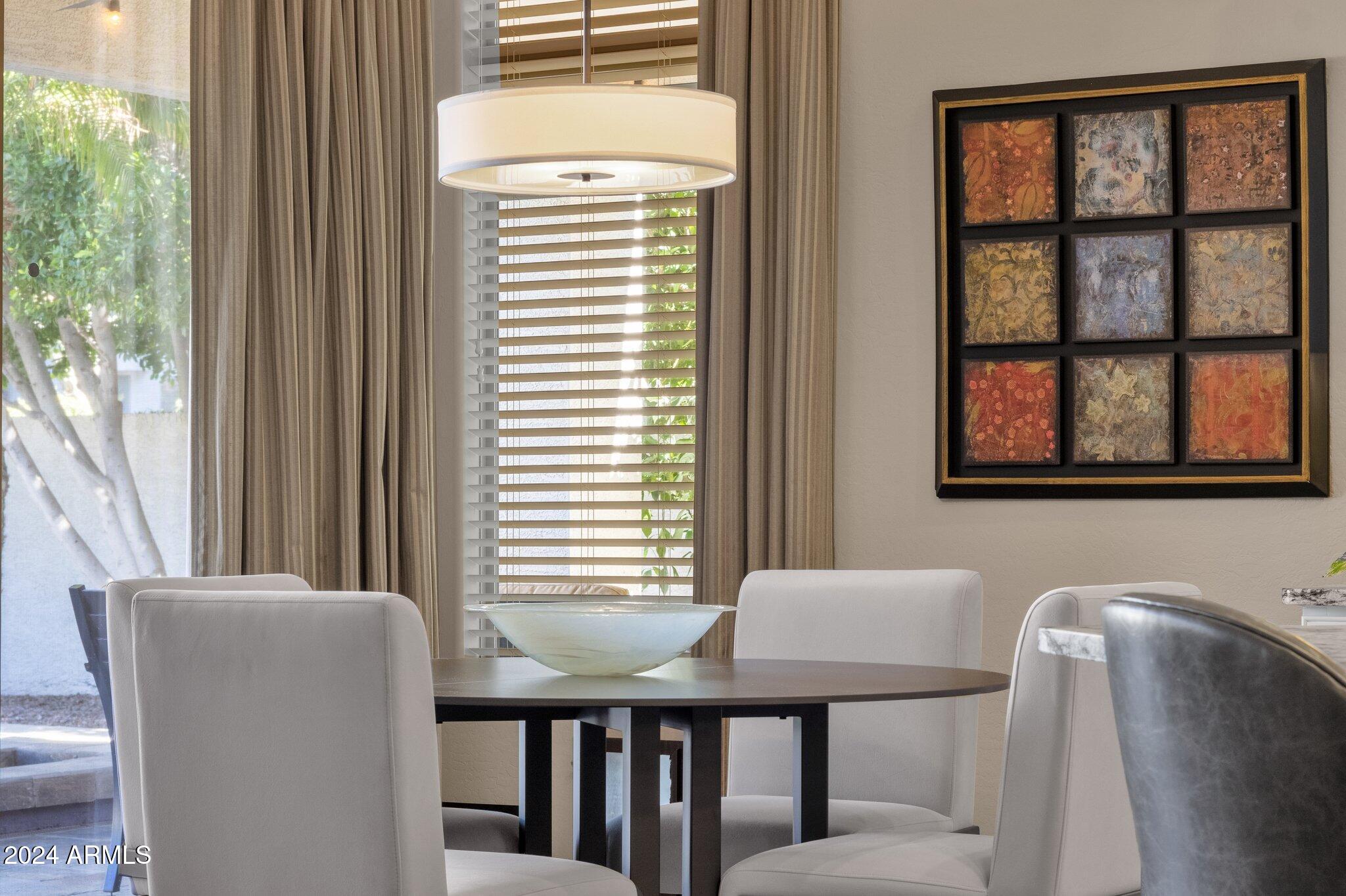 2374 W WEATHERBY Way