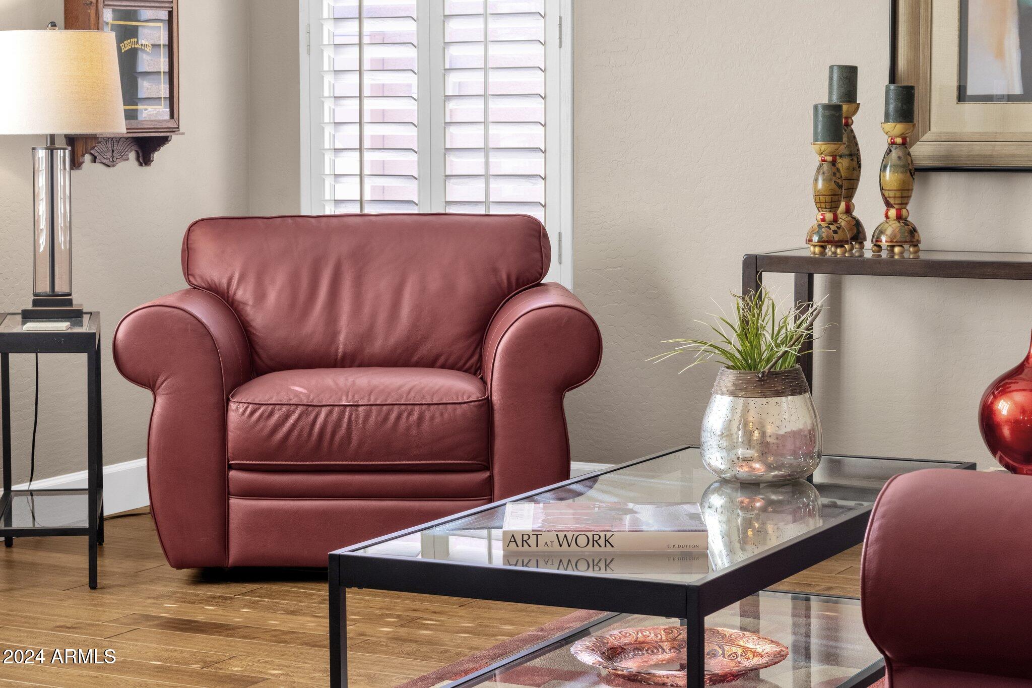 2374 W WEATHERBY Way