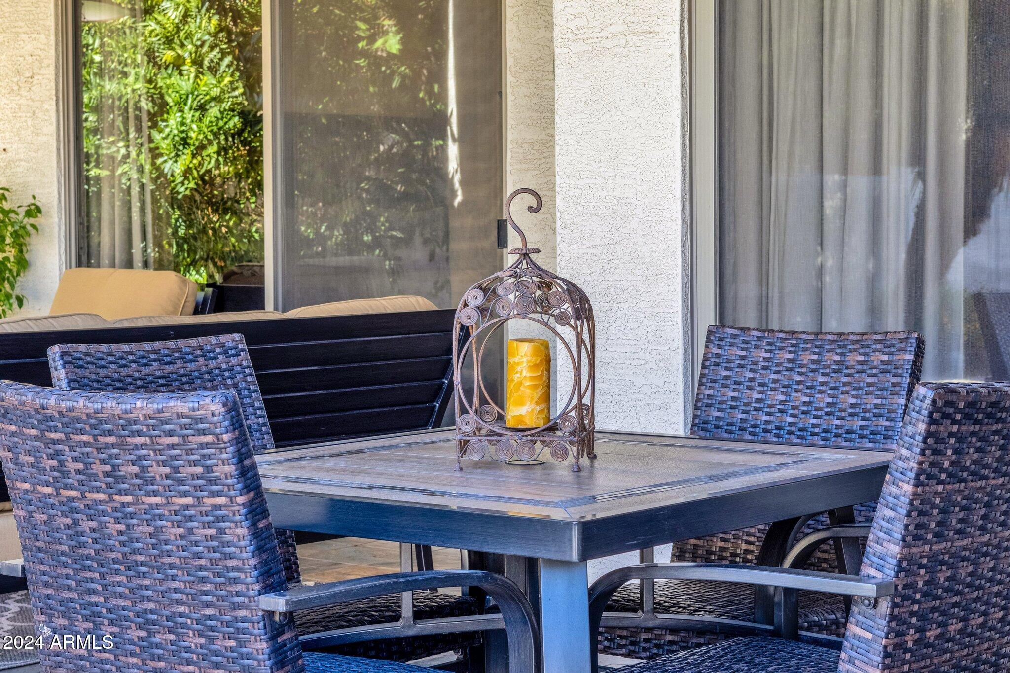 2374 W WEATHERBY Way