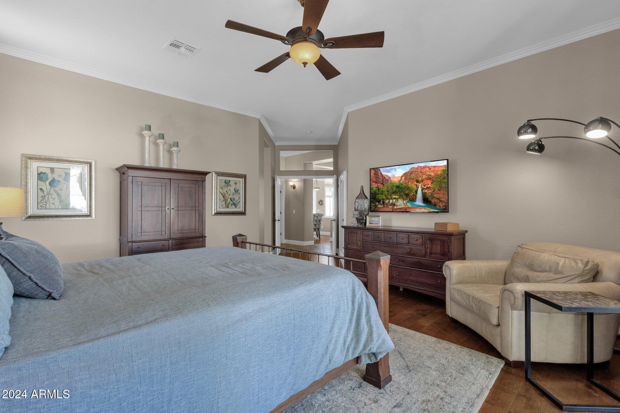 2374 W WEATHERBY Way