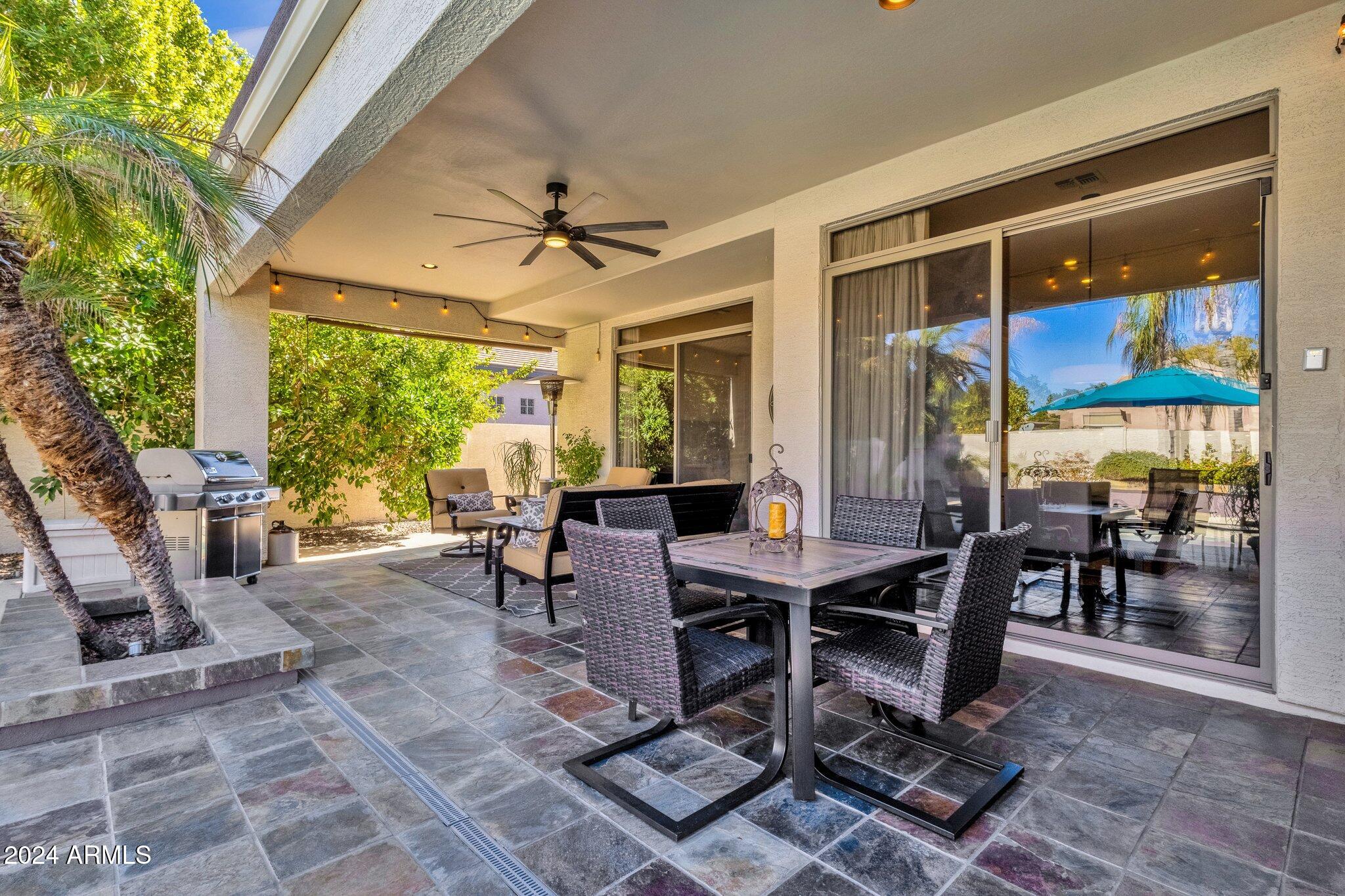 2374 W WEATHERBY Way