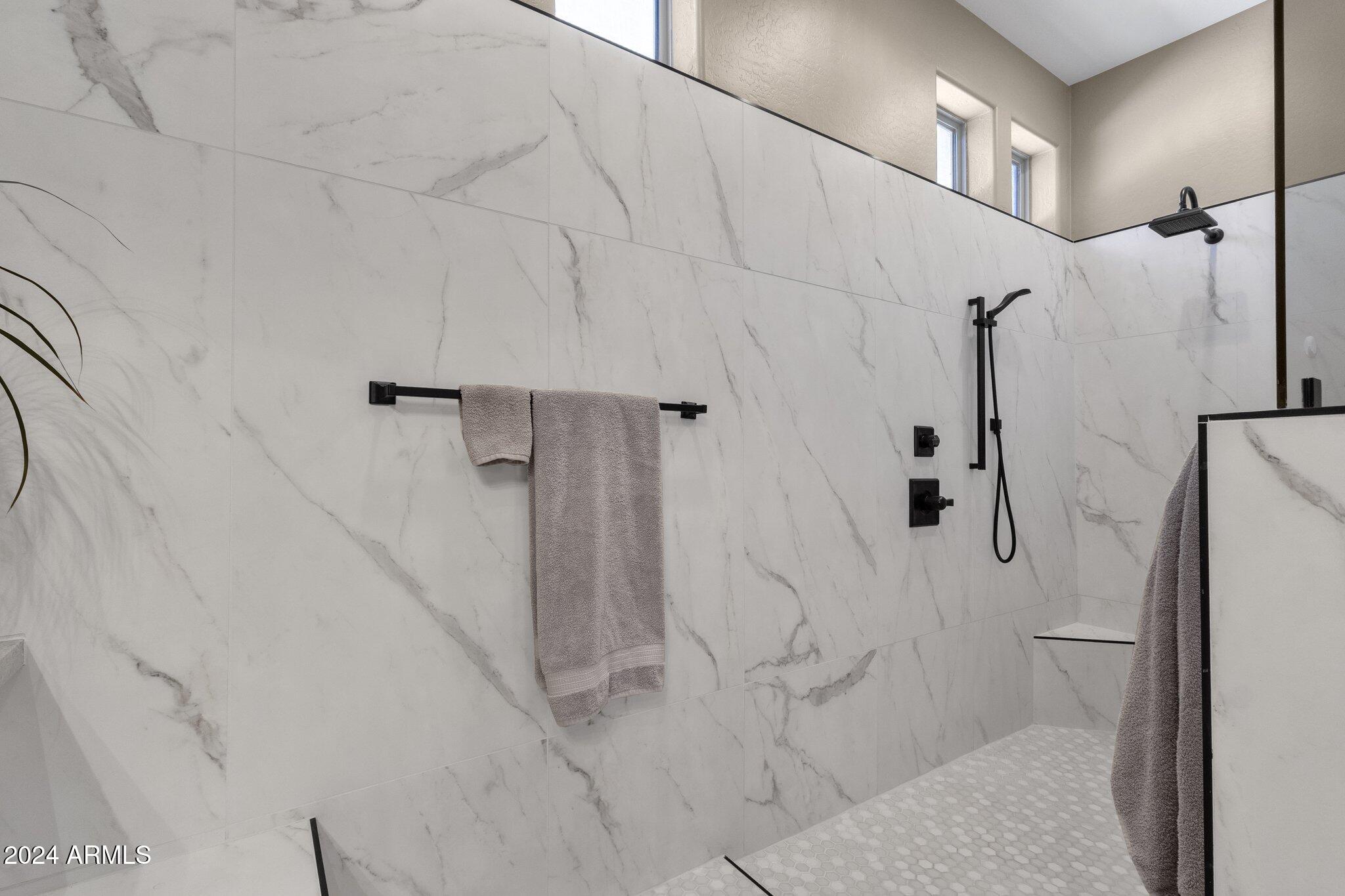 2374 W WEATHERBY Way