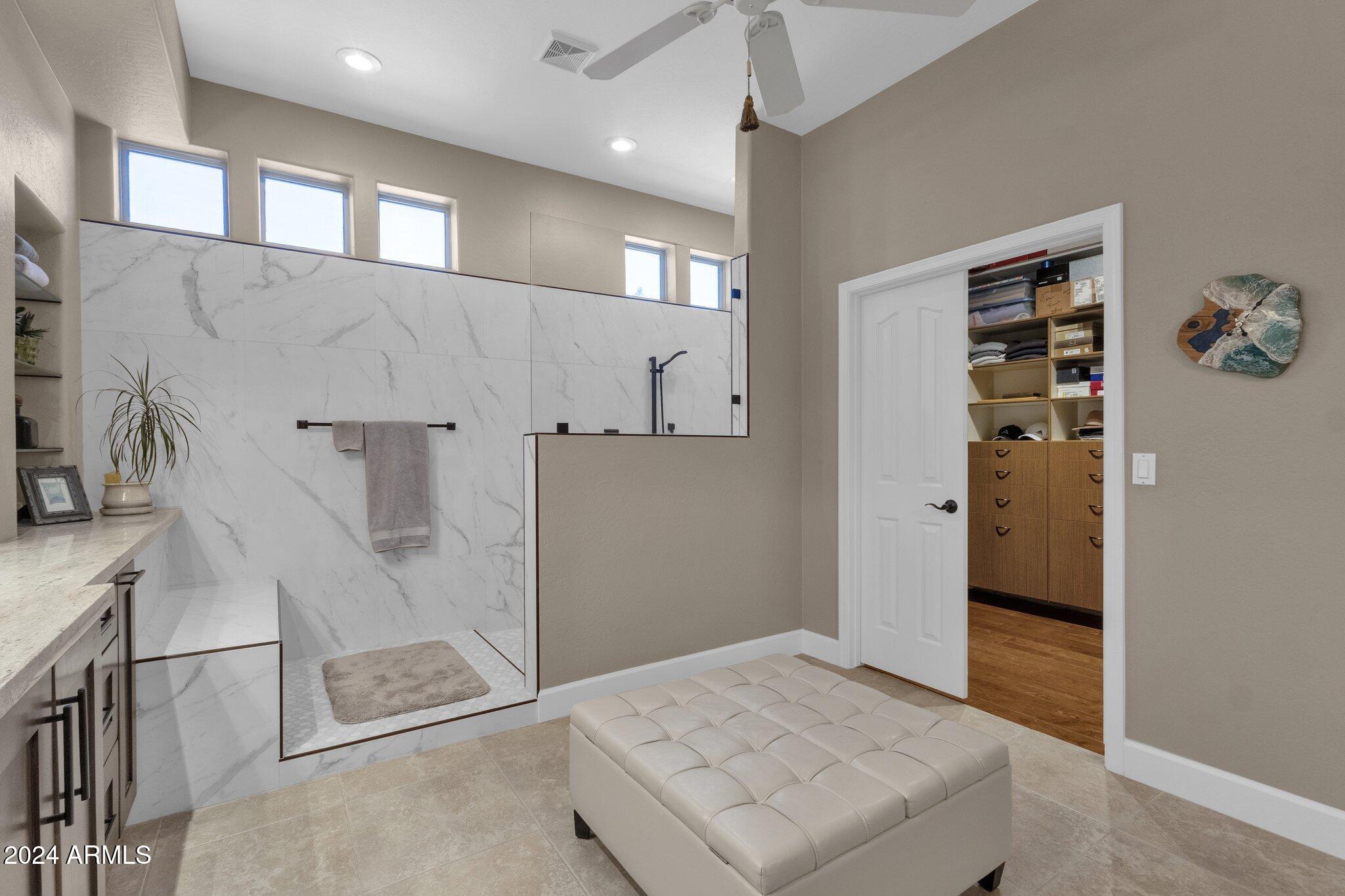 2374 W WEATHERBY Way