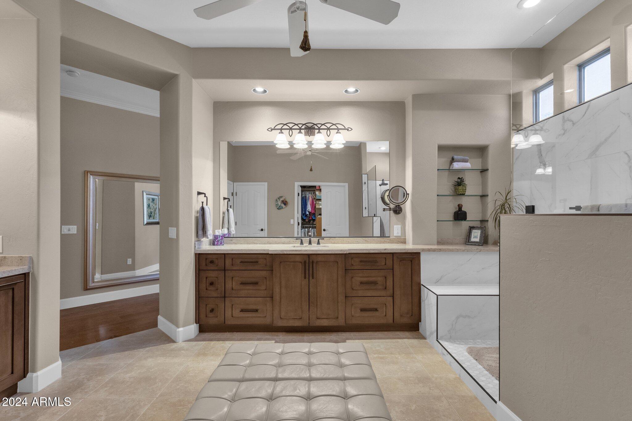 2374 W WEATHERBY Way