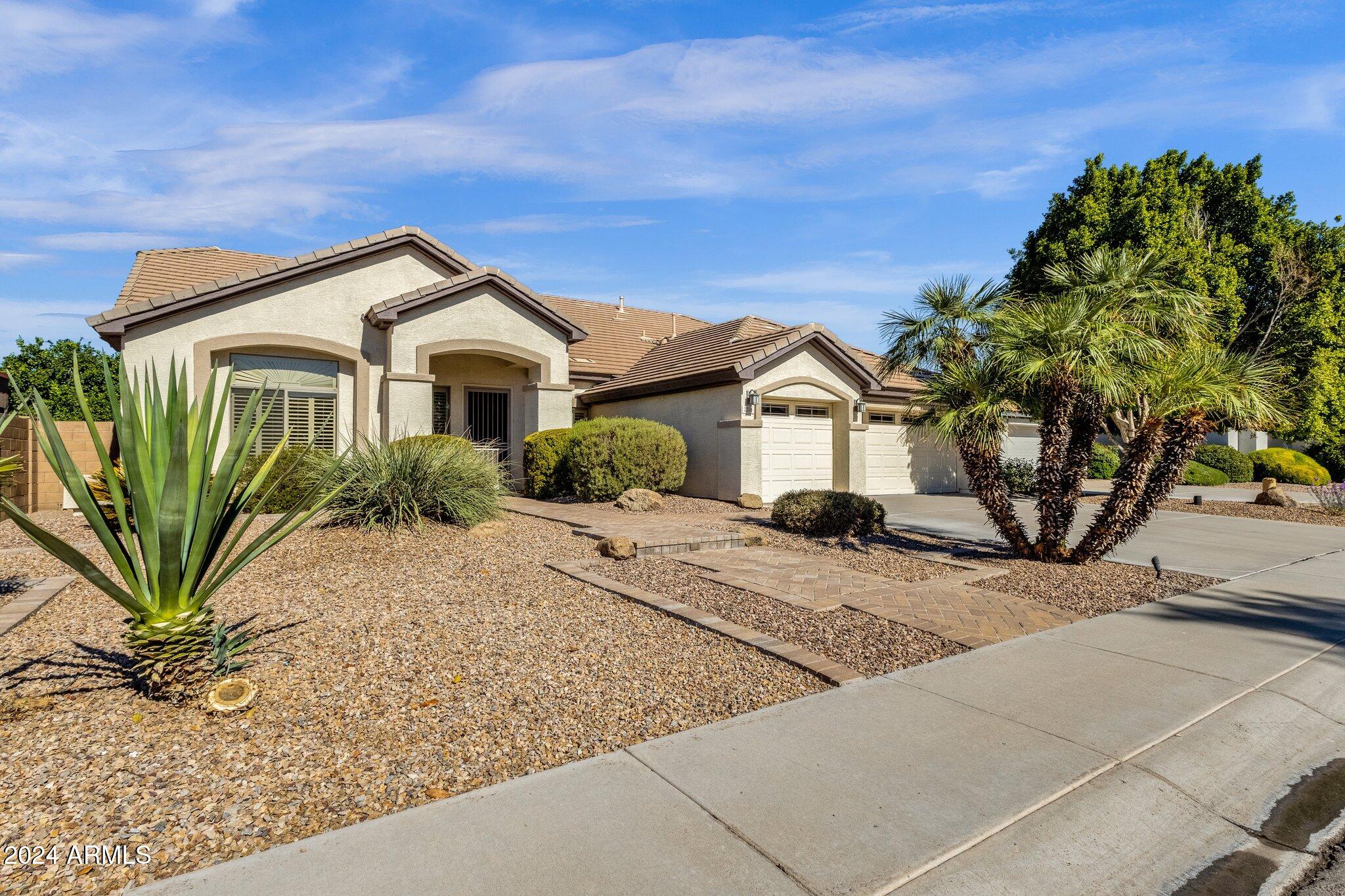 2374 W WEATHERBY Way