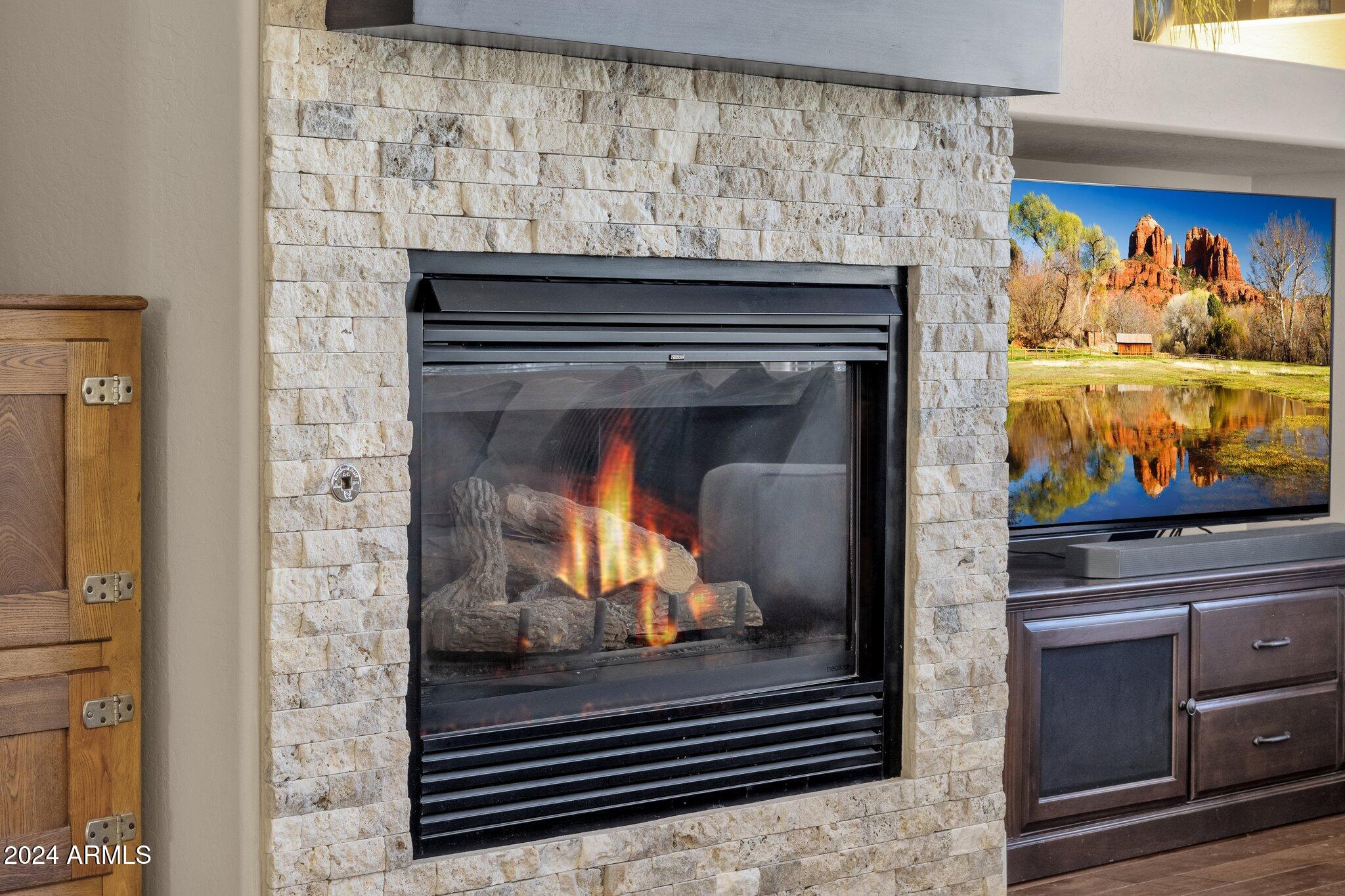 2374 W WEATHERBY Way