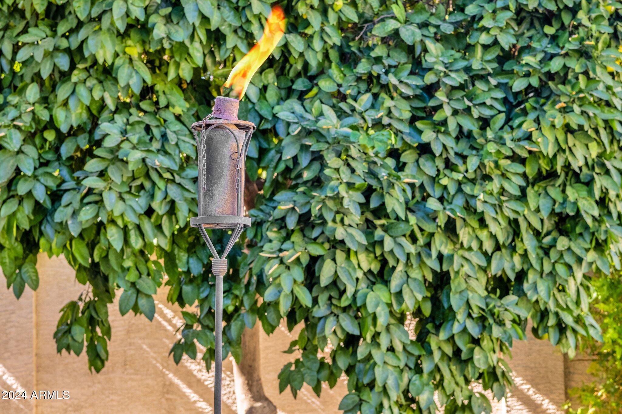 2374 W WEATHERBY Way