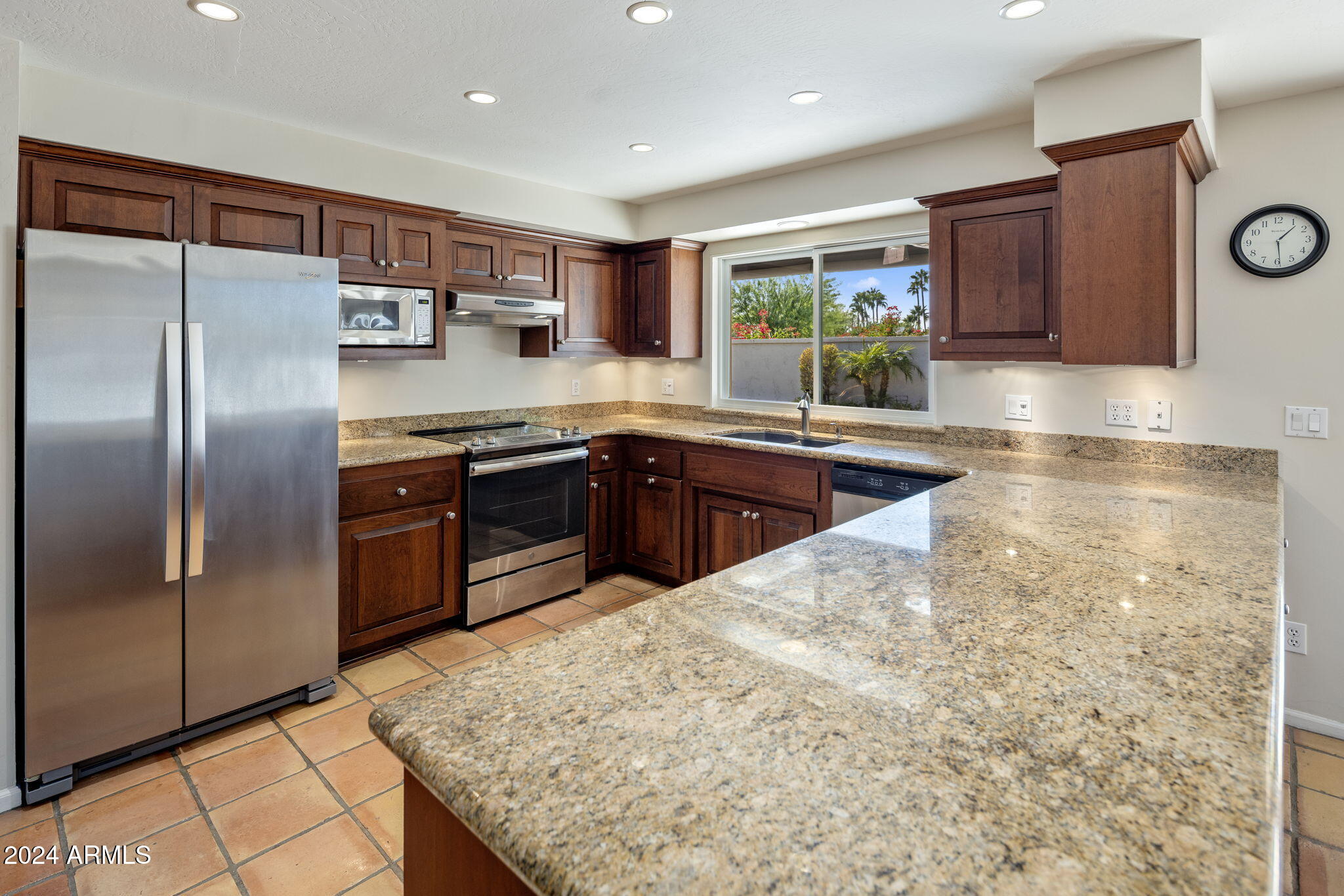 8401 E VISTA DEL LAGO