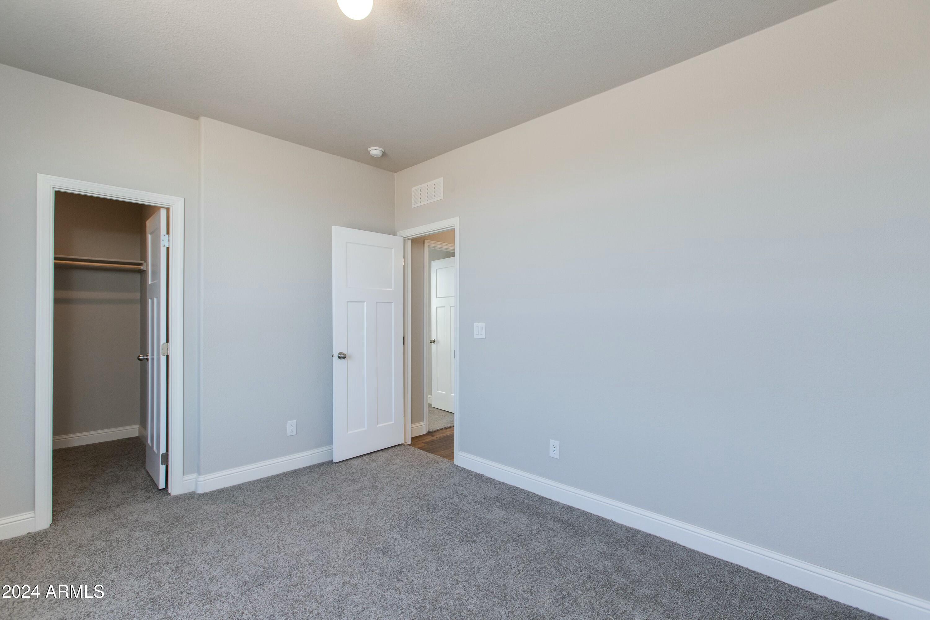 6876 W Locklin Avenue