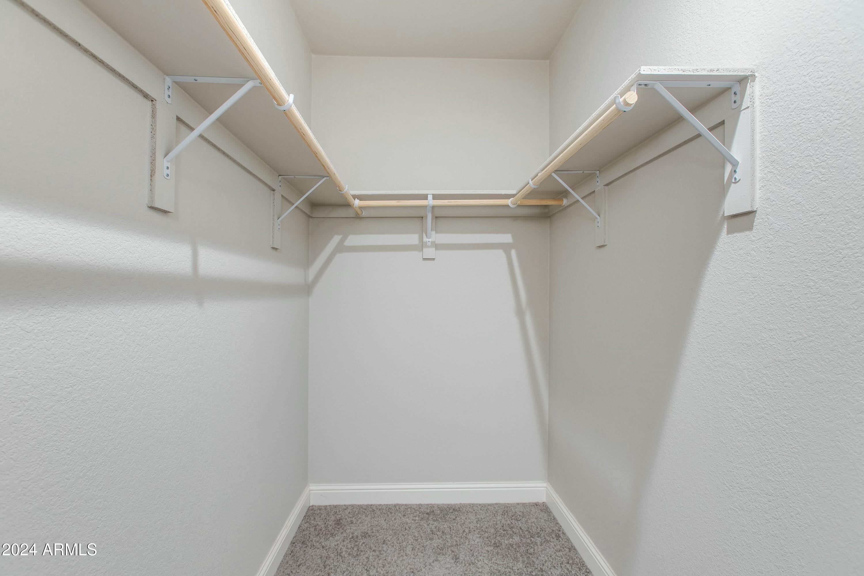 6876 W Locklin Avenue