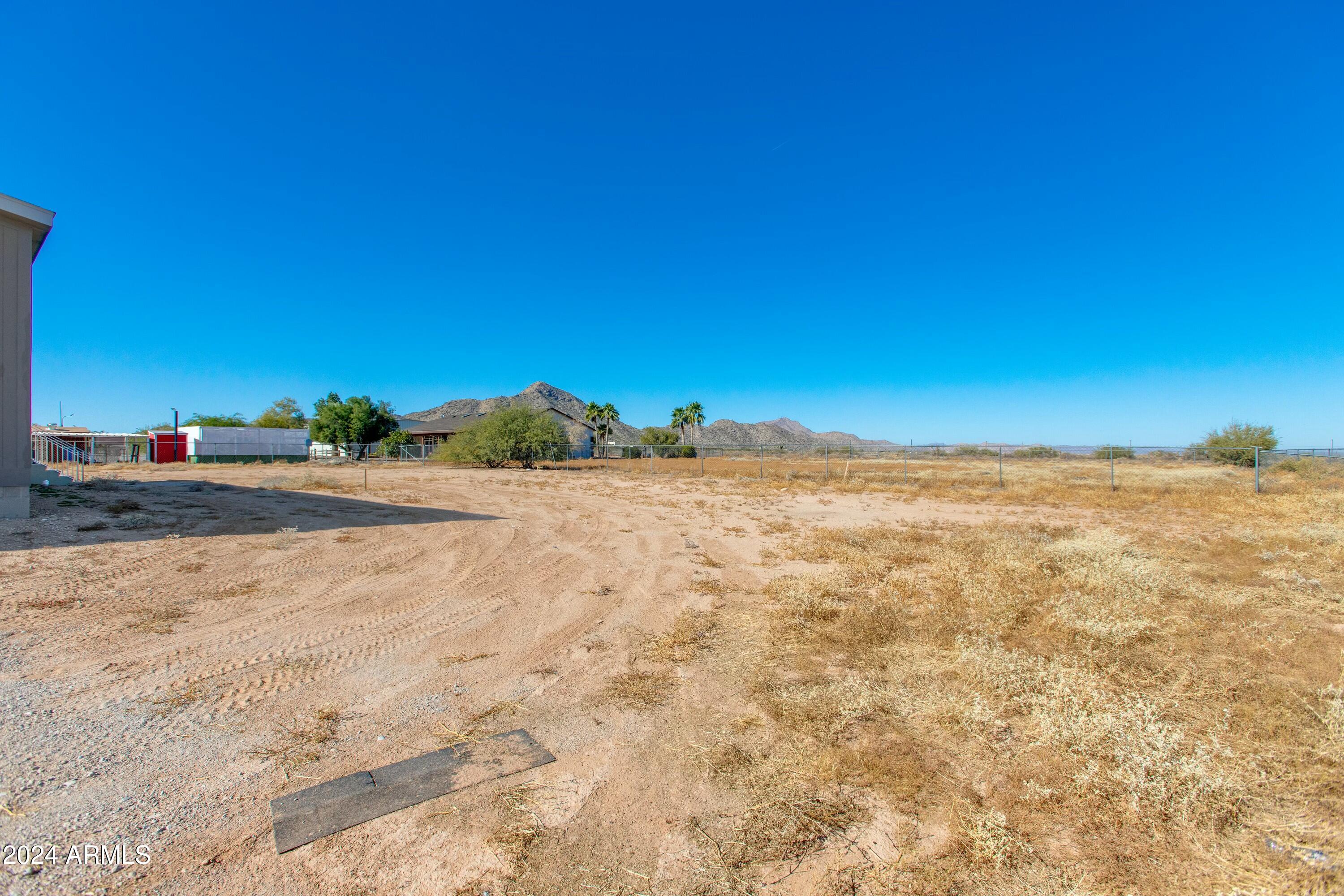 6876 W Locklin Avenue