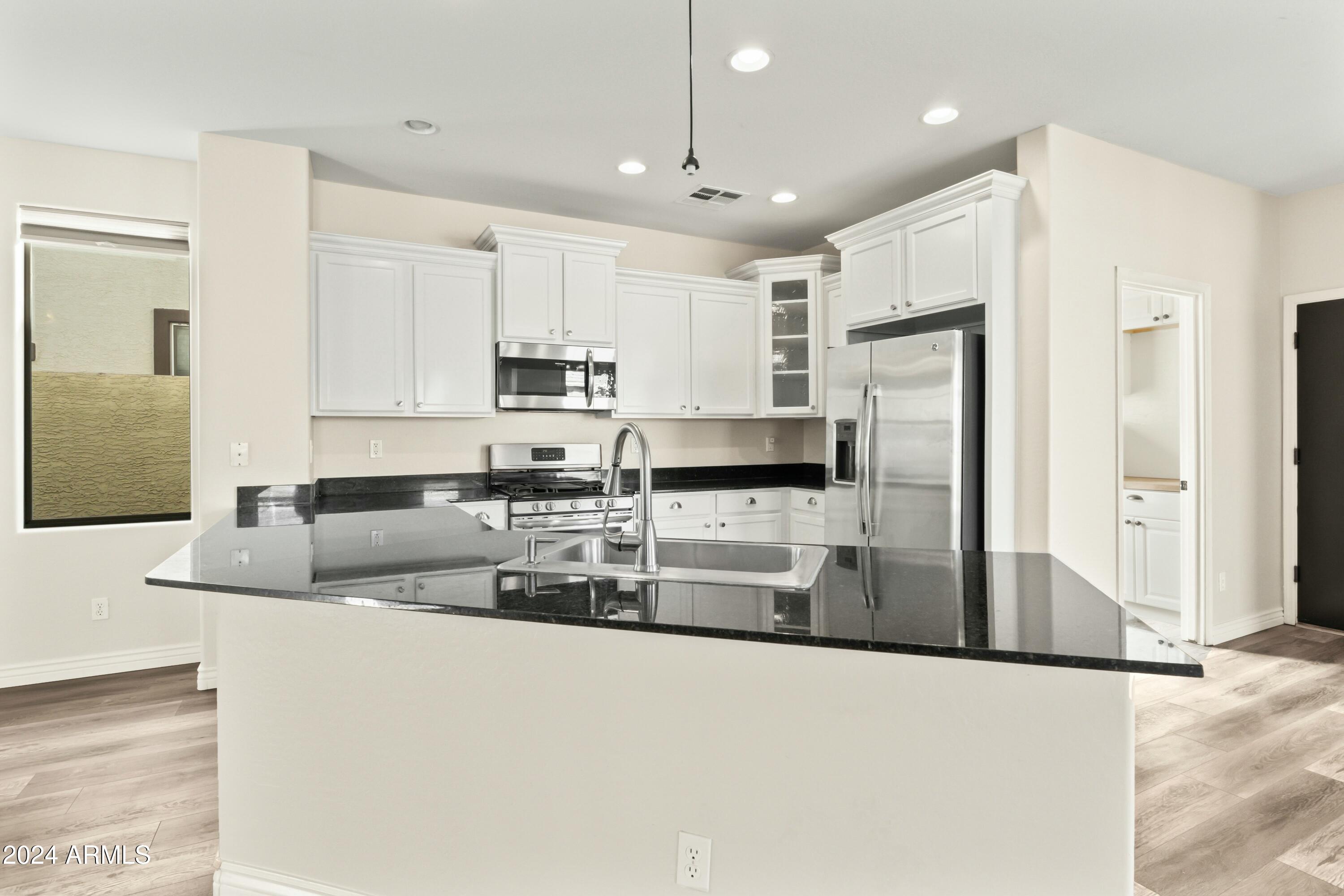 1672 S PENROSE Drive