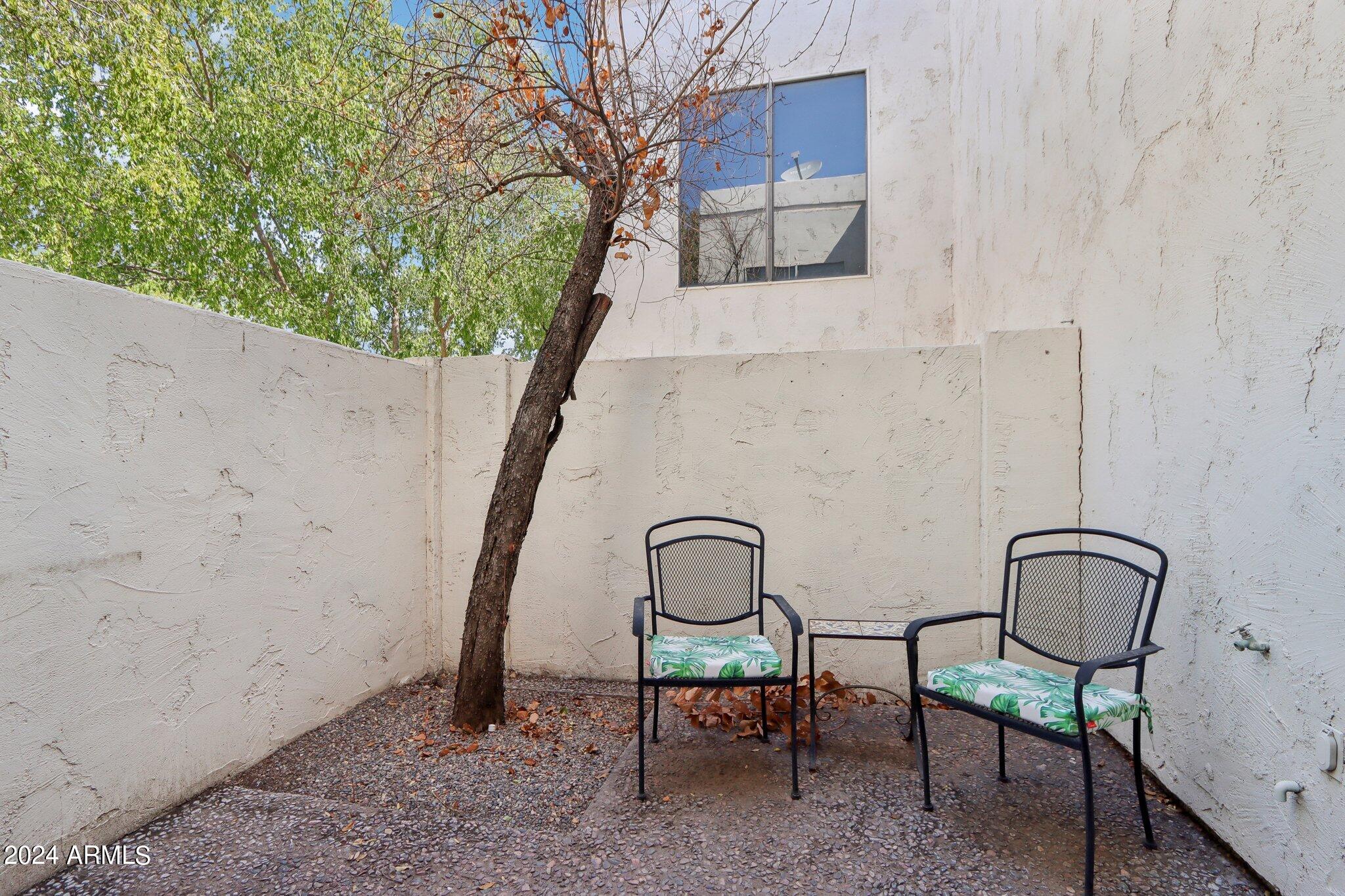 7024 E 6TH Street # 103