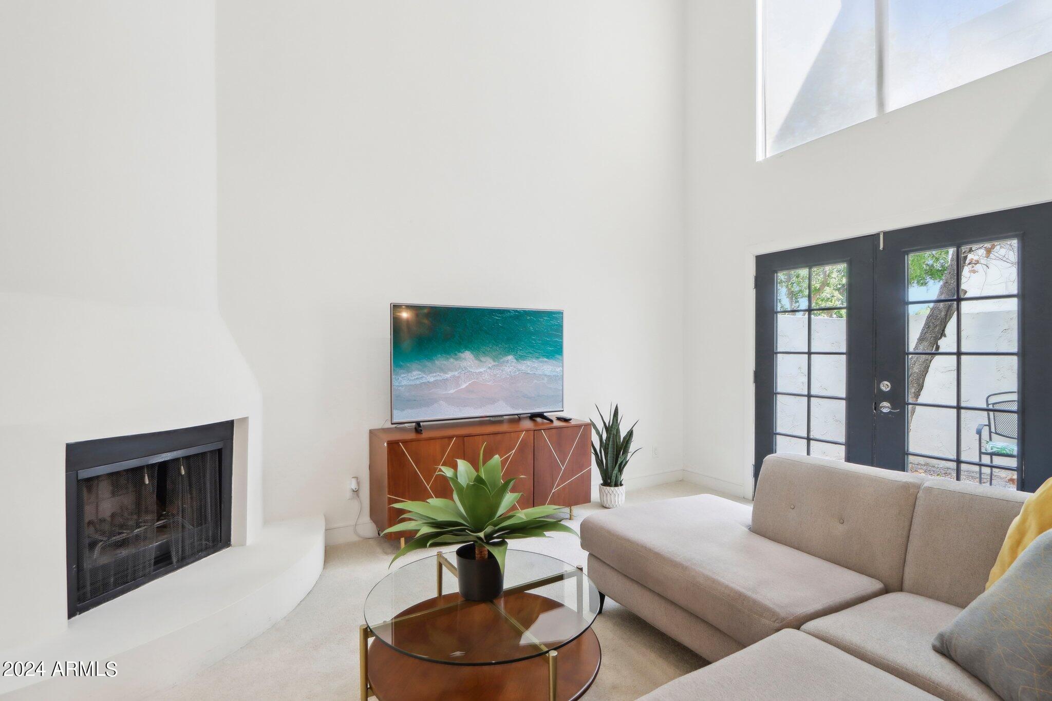 7024 E 6TH Street # 103