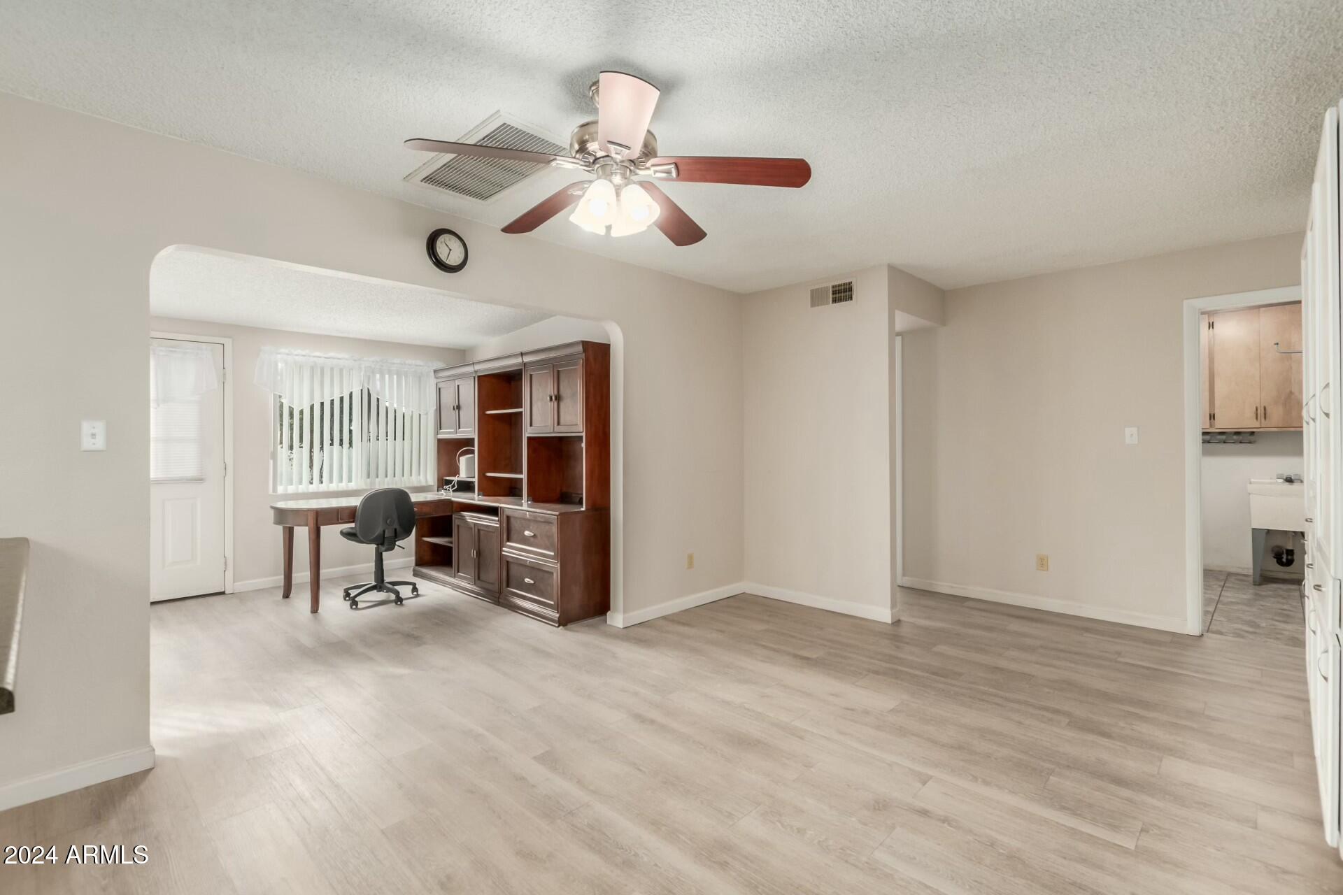 8247 E EMELITA Avenue