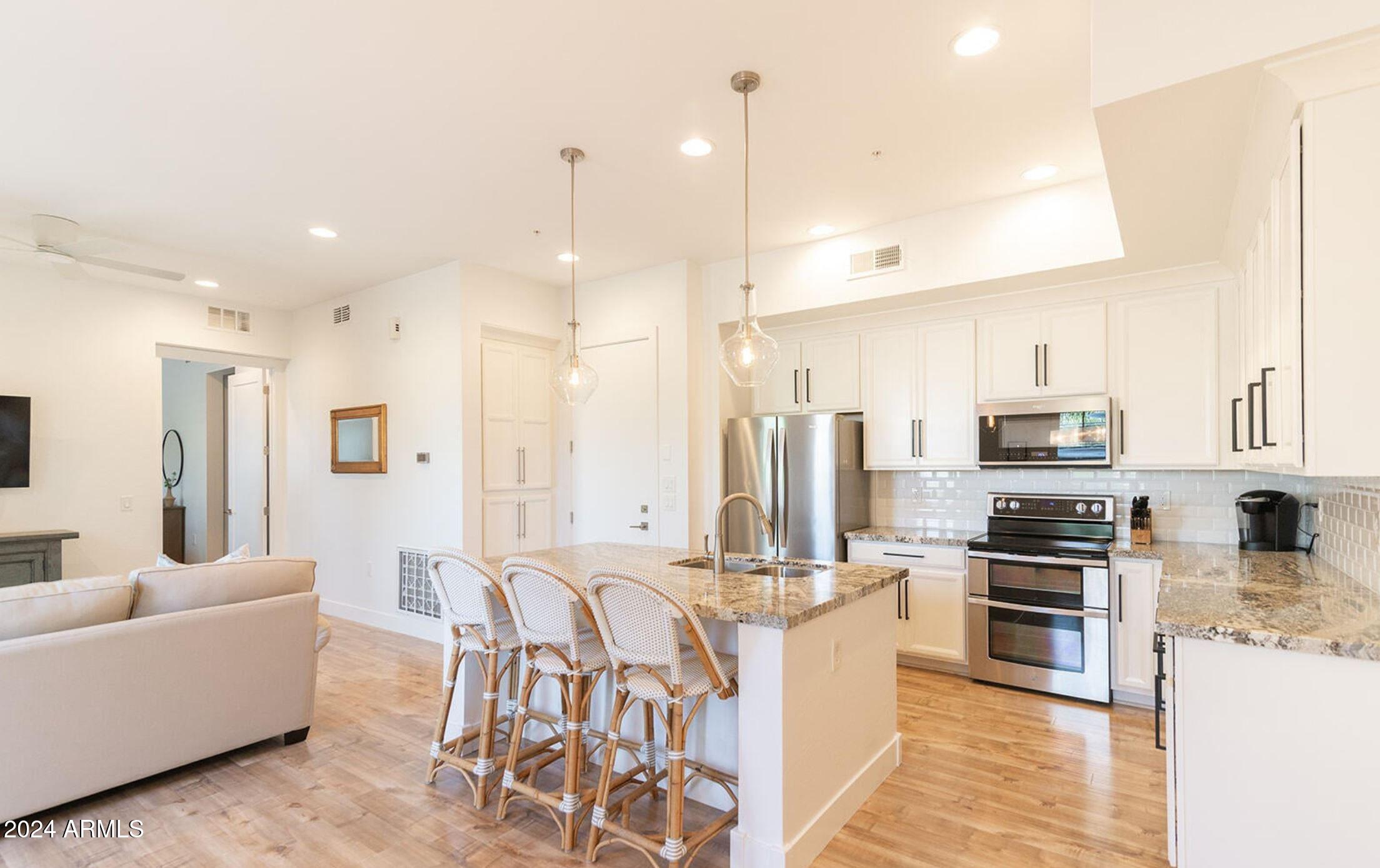 6565 E THOMAS Road # 1049